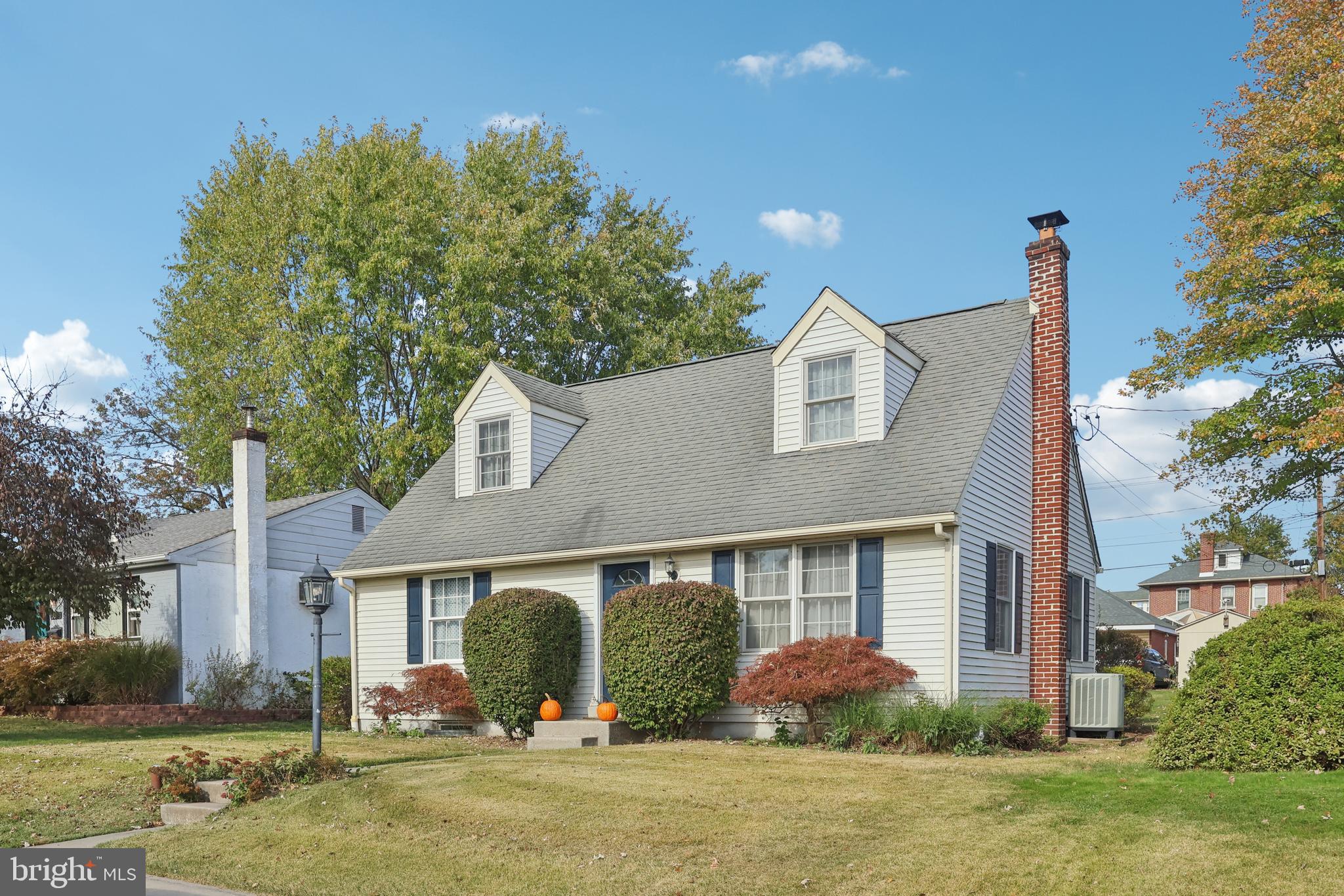 307 PERKIOMEN AVENUE