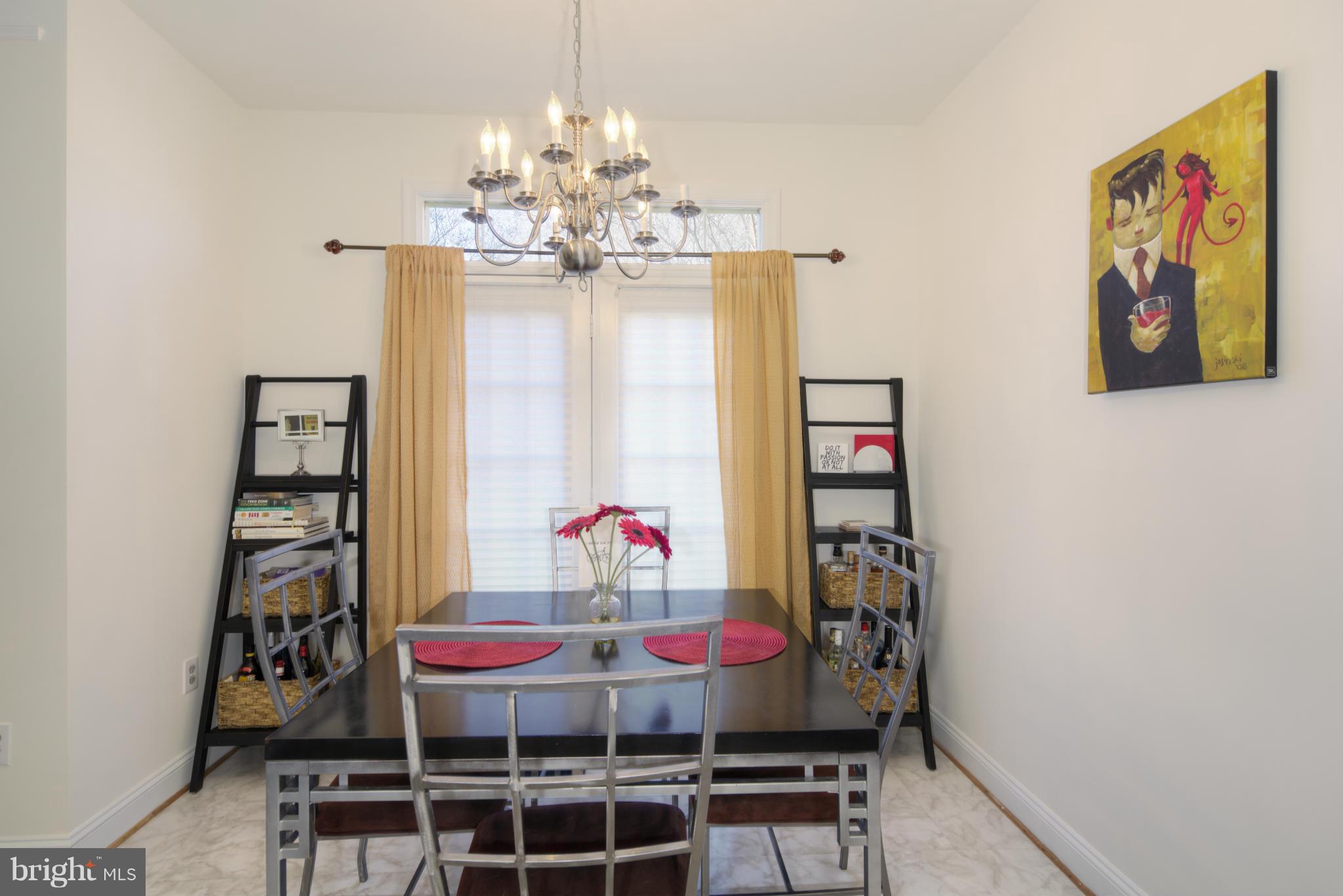 TOWNHOMES OF TIMBERLAND - Residential