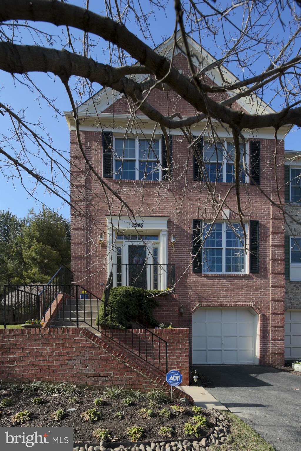 TOWNHOMES OF TIMBERLAND - Residential