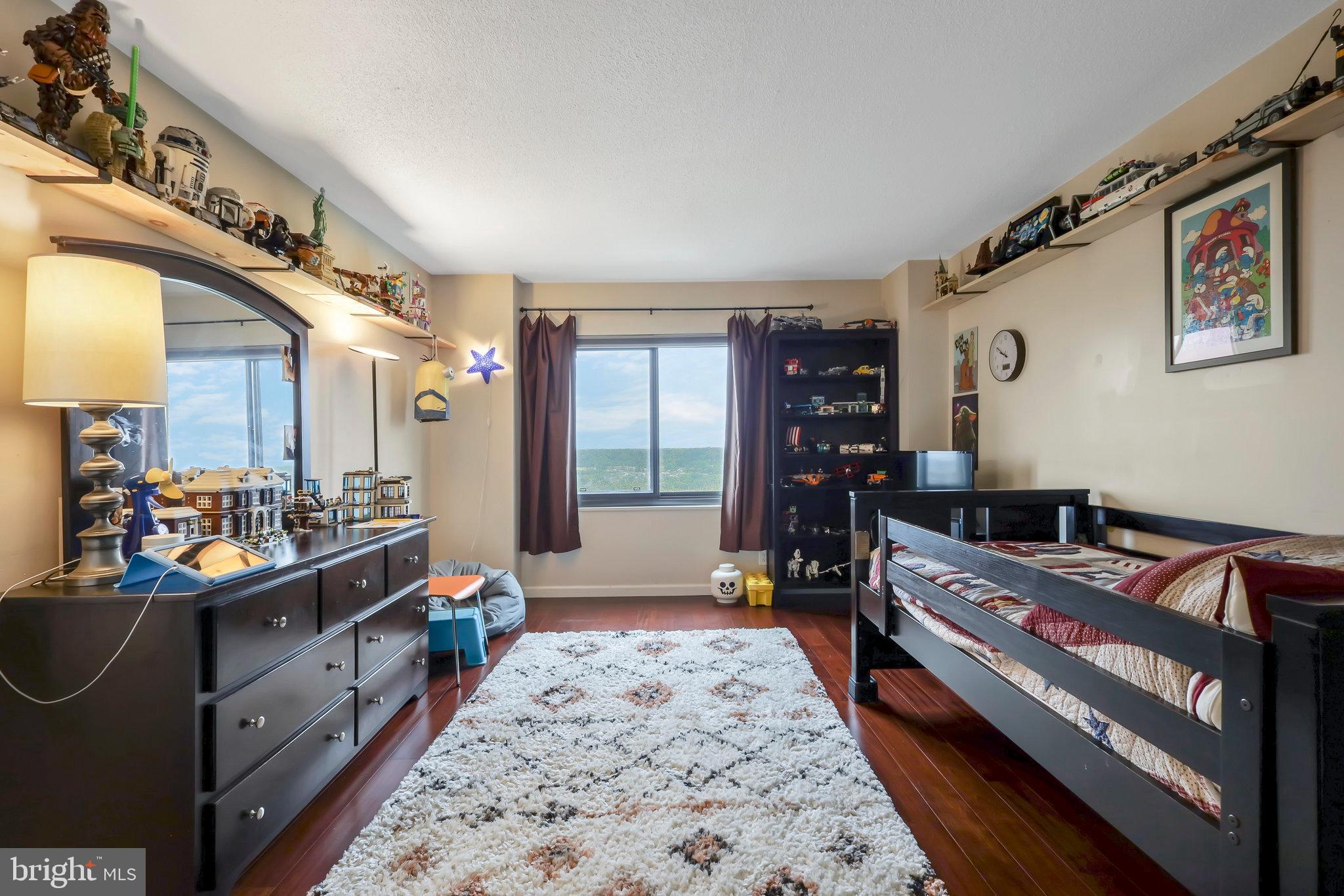 WATERGATE AT LANDMARK - Residential