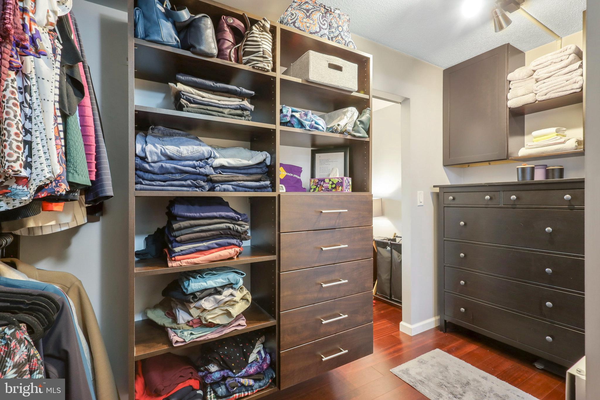 WATERGATE AT LANDMARK - Residential