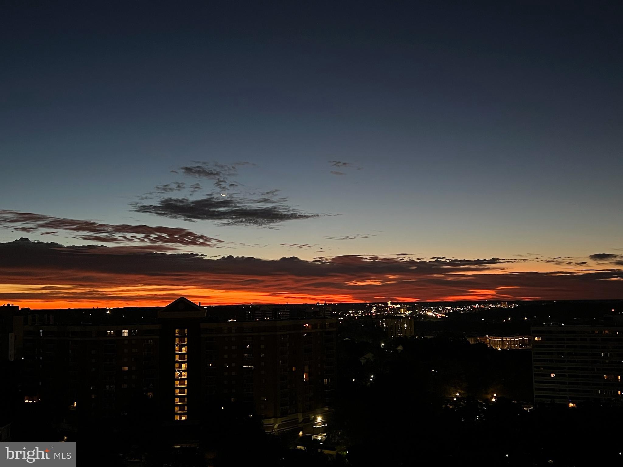 WATERGATE AT LANDMARK - Residential