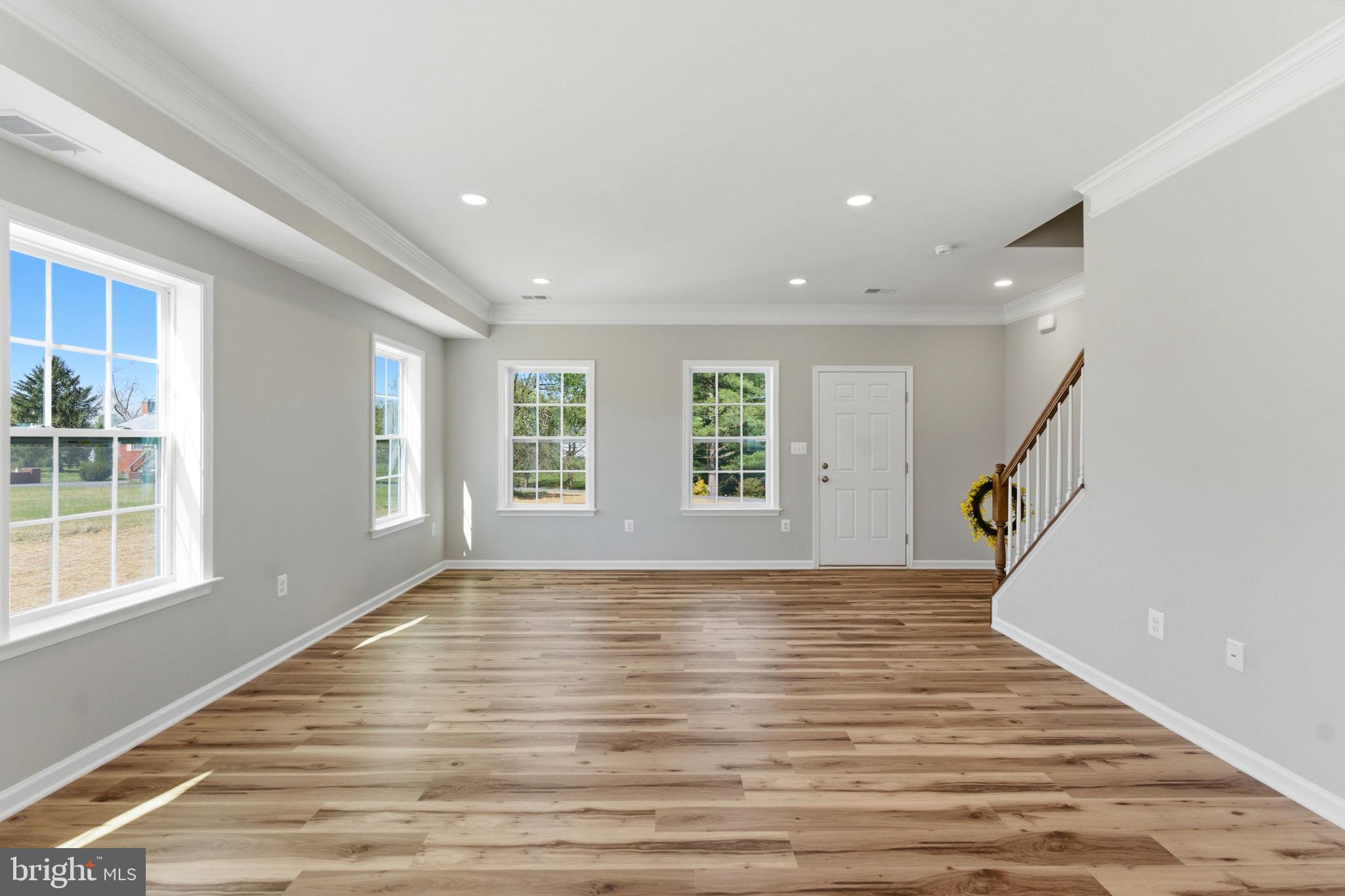 INWOOD EAST - Residential