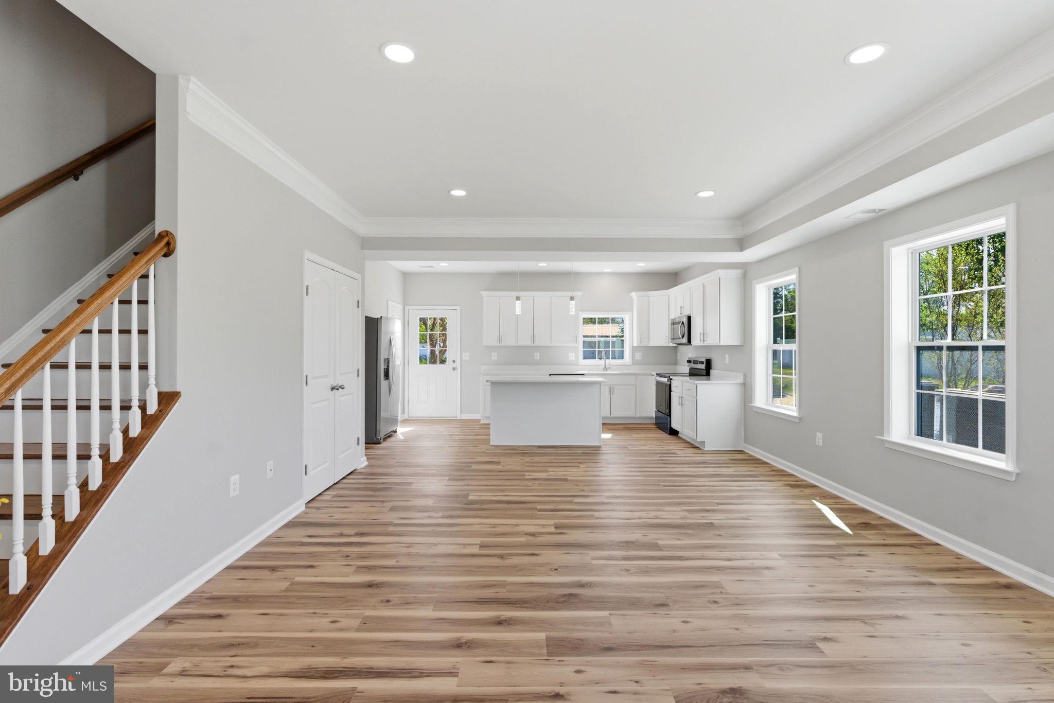 INWOOD EAST - Residential