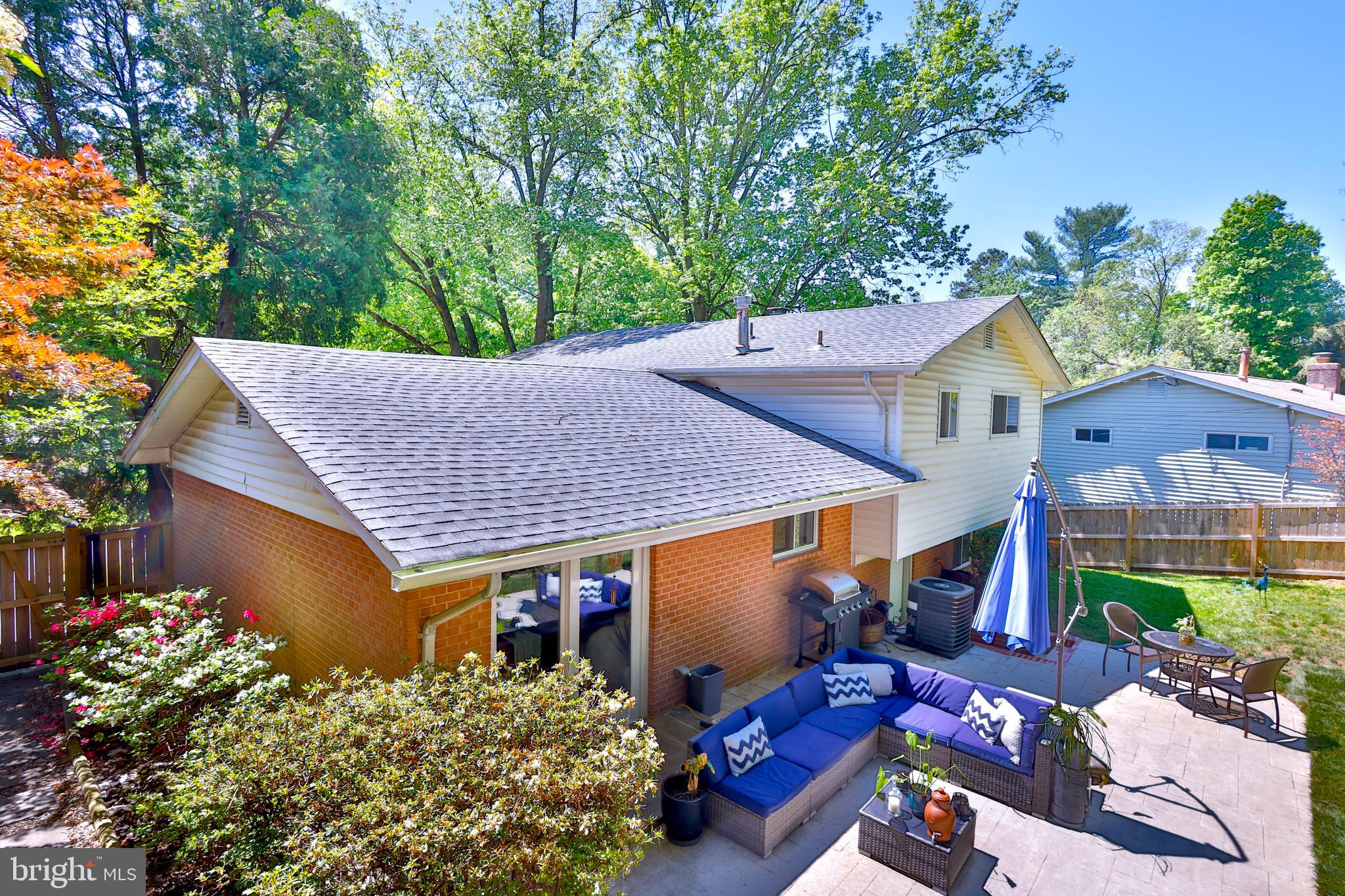 SPRINGBROOK KNOLLS - Residential