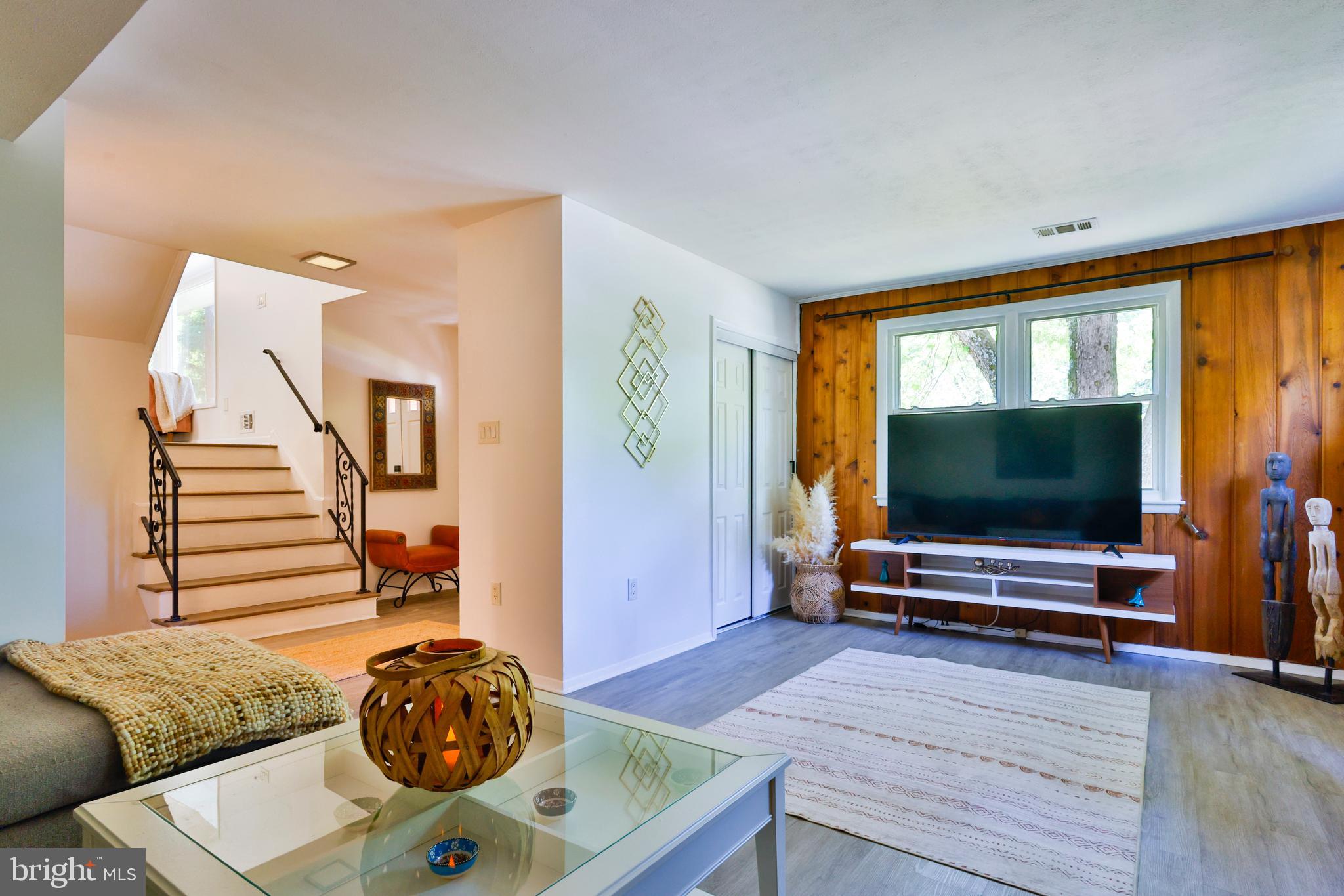 SPRINGBROOK KNOLLS - Residential