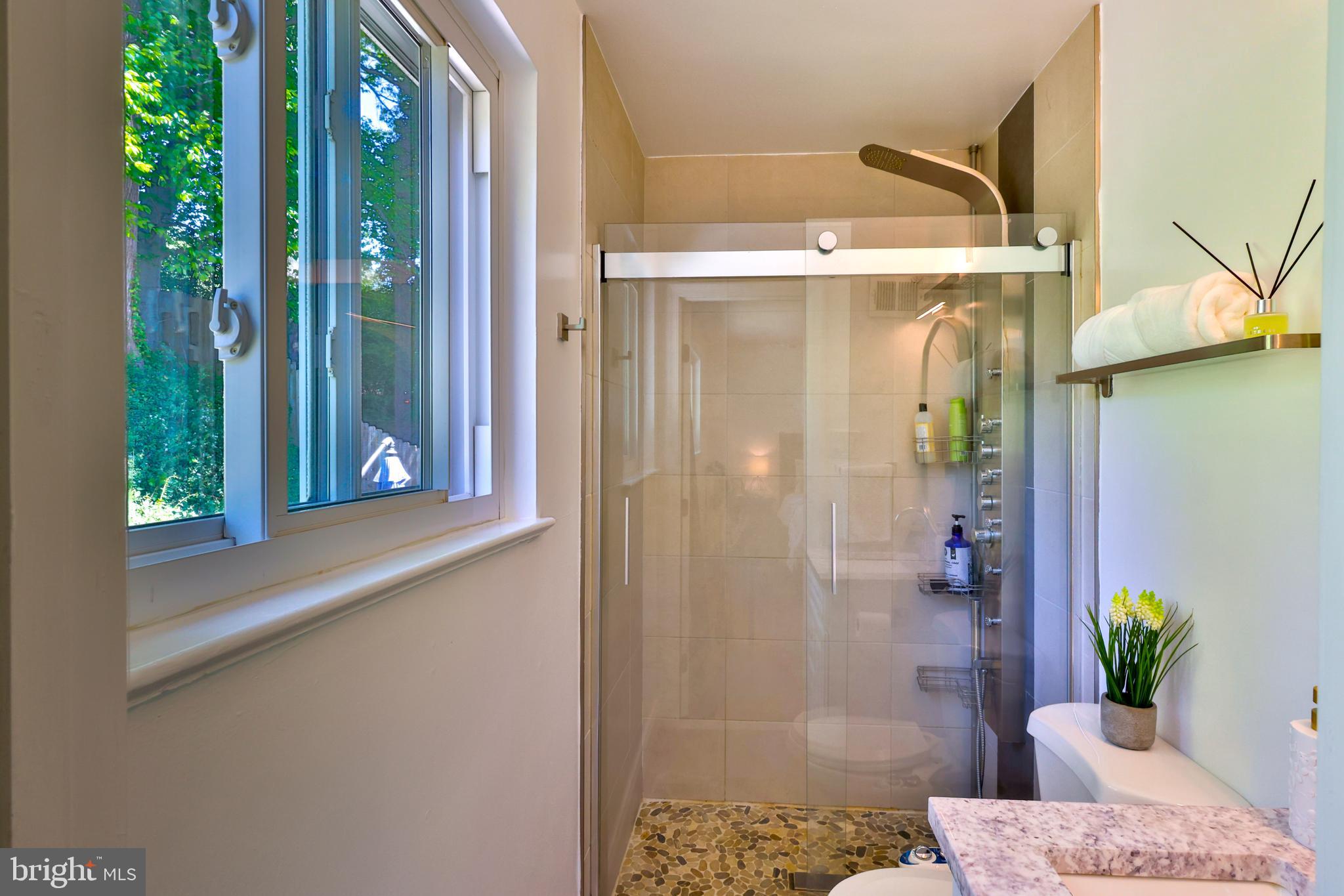 SPRINGBROOK KNOLLS - Residential