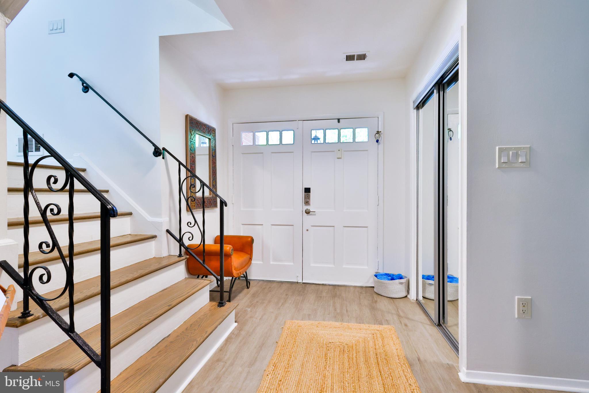 SPRINGBROOK KNOLLS - Residential