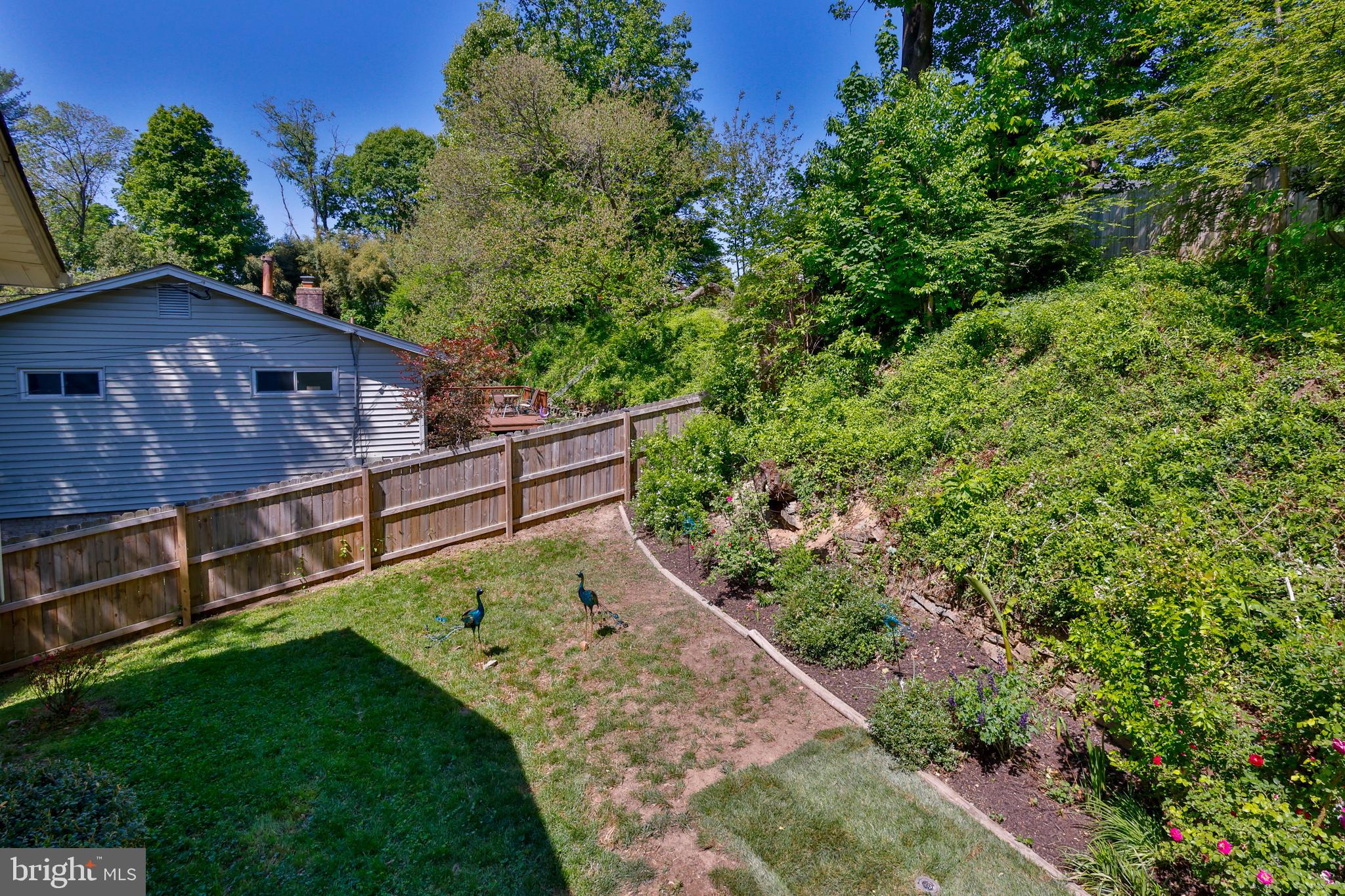 SPRINGBROOK KNOLLS - Residential