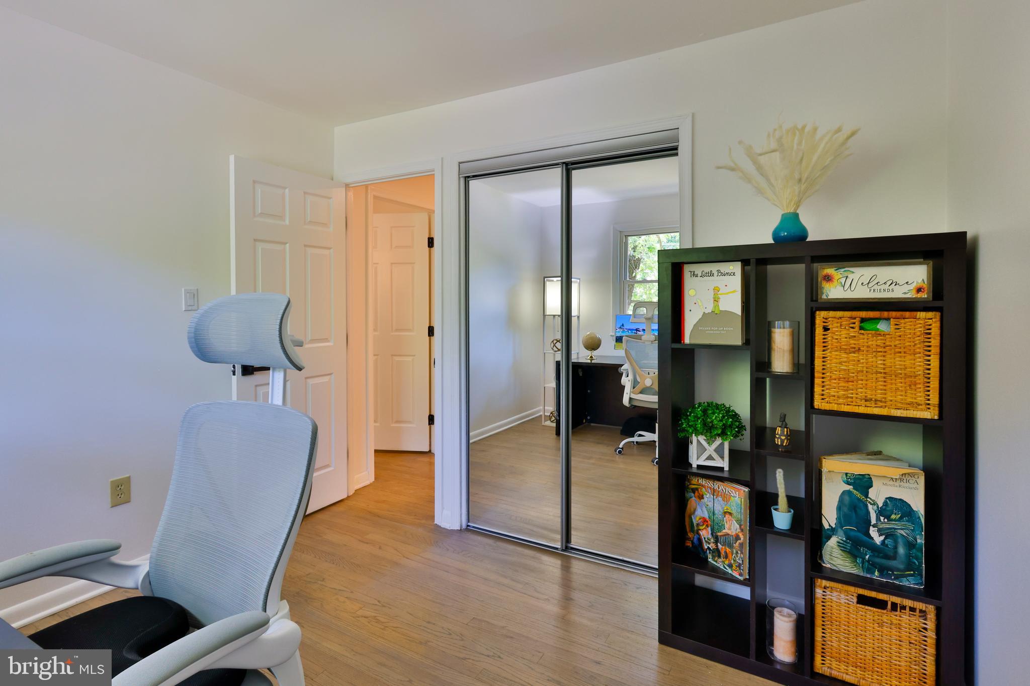 SPRINGBROOK KNOLLS - Residential