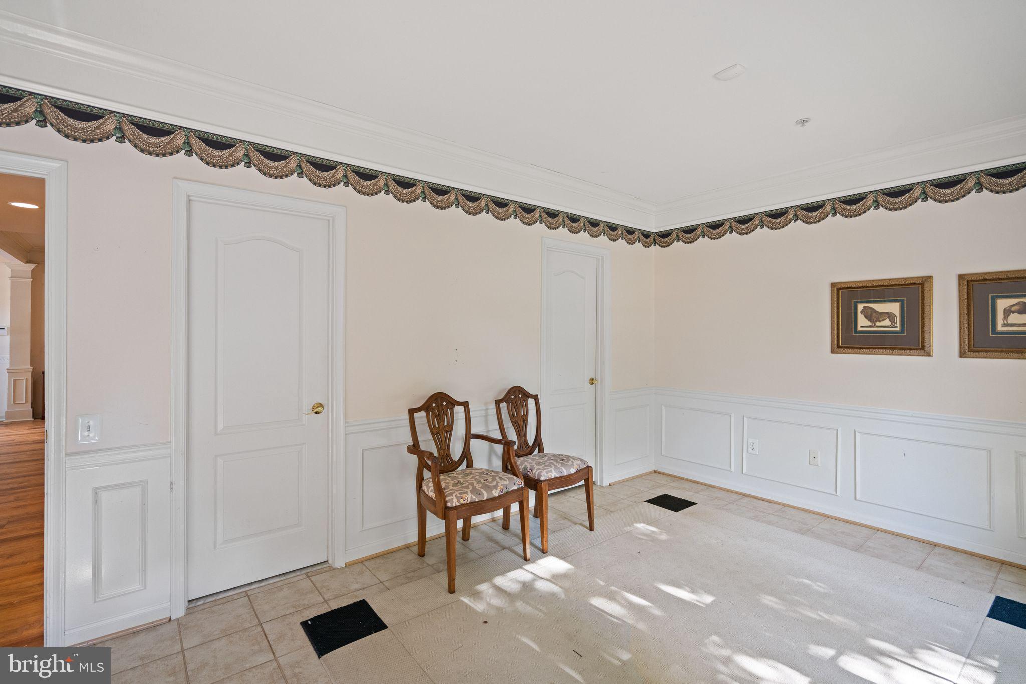 CHERINGTON - Residential