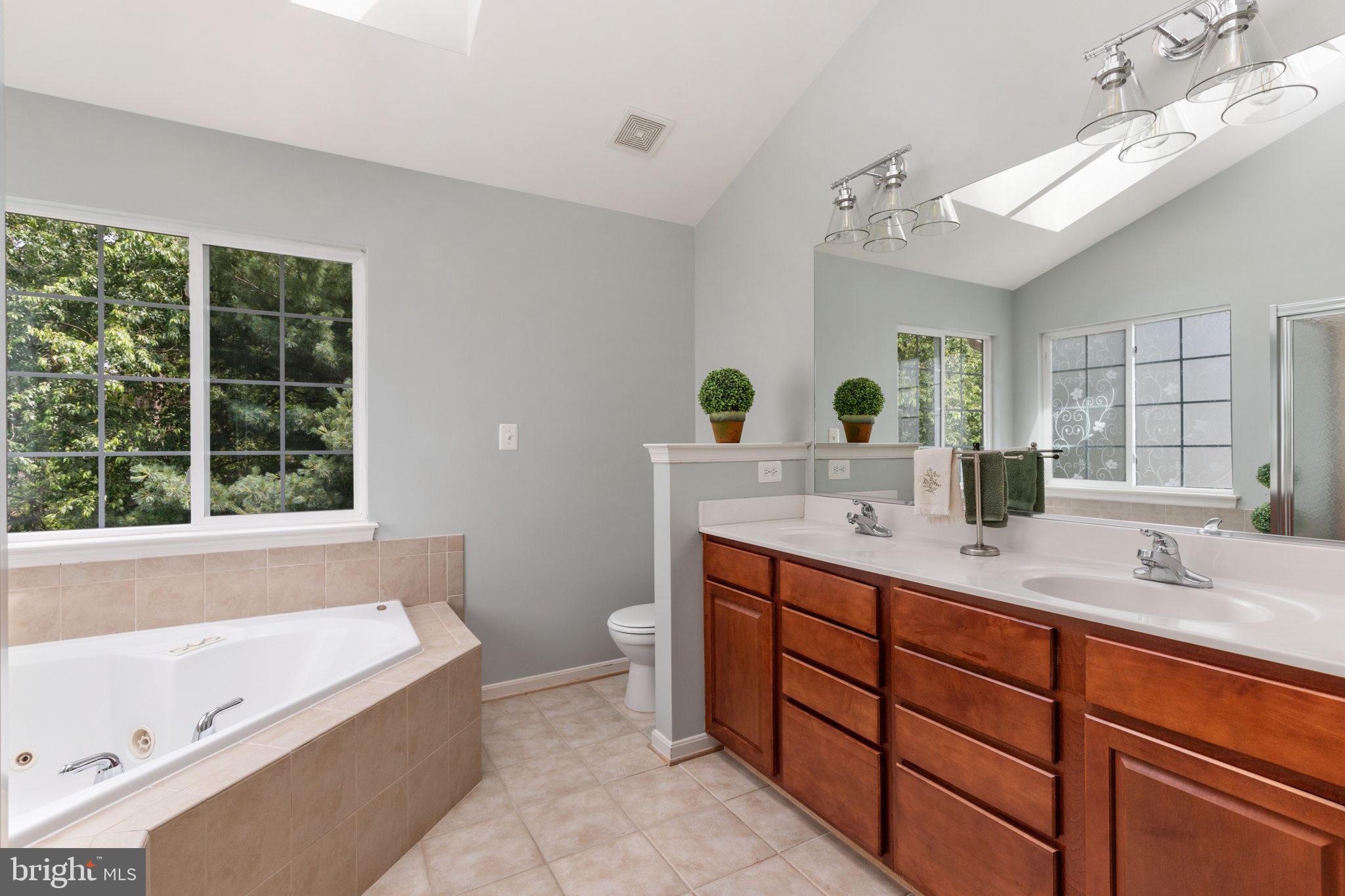 OLD DOMINION VALLEY - Residential