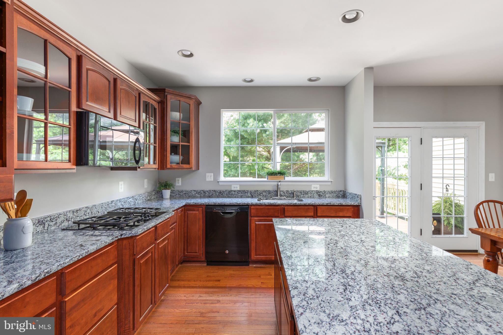 OLD DOMINION VALLEY - Residential