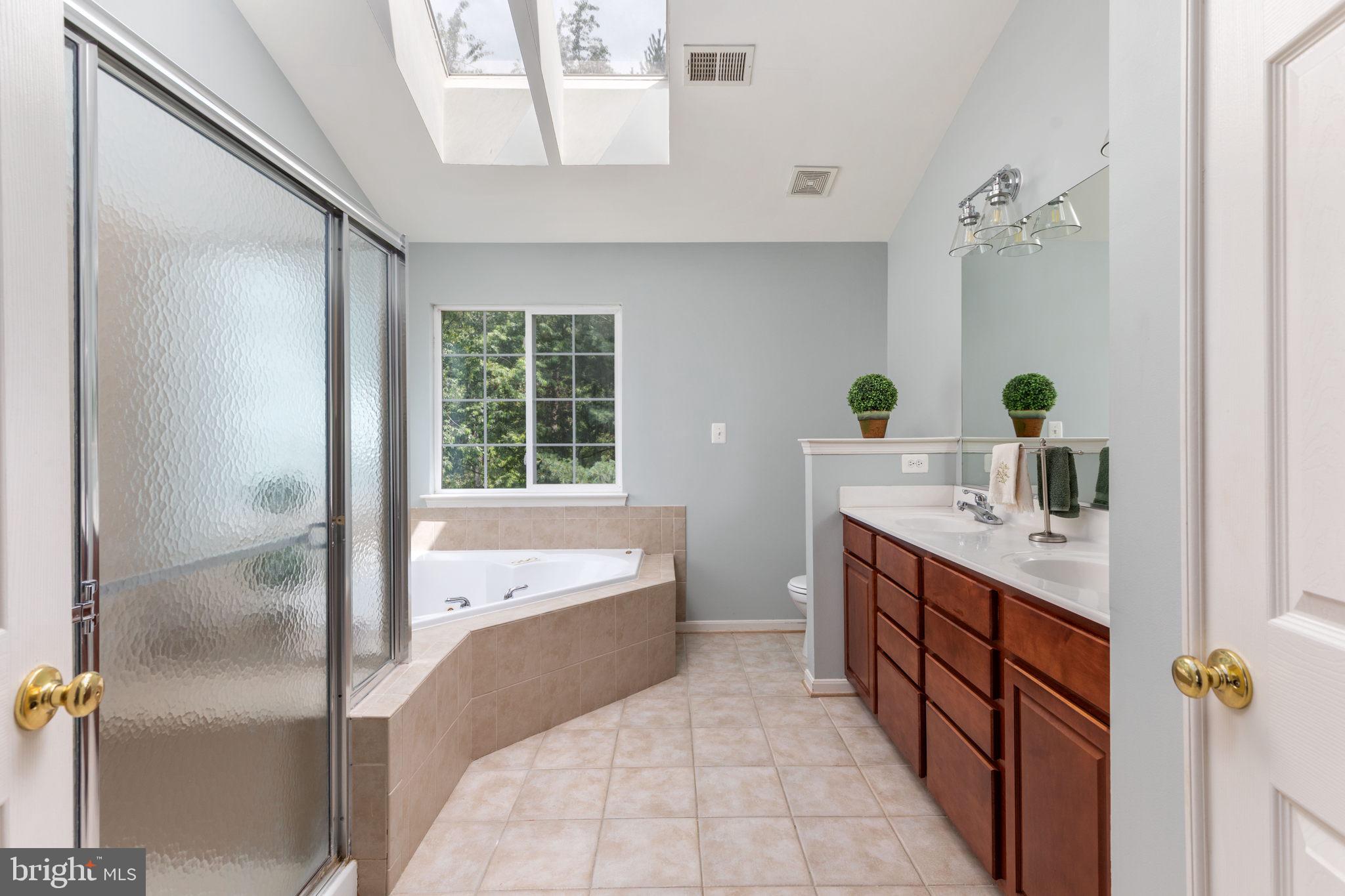 OLD DOMINION VALLEY - Residential