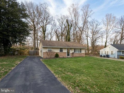 413 BRAUN COURT WOODBURY NJ 08096