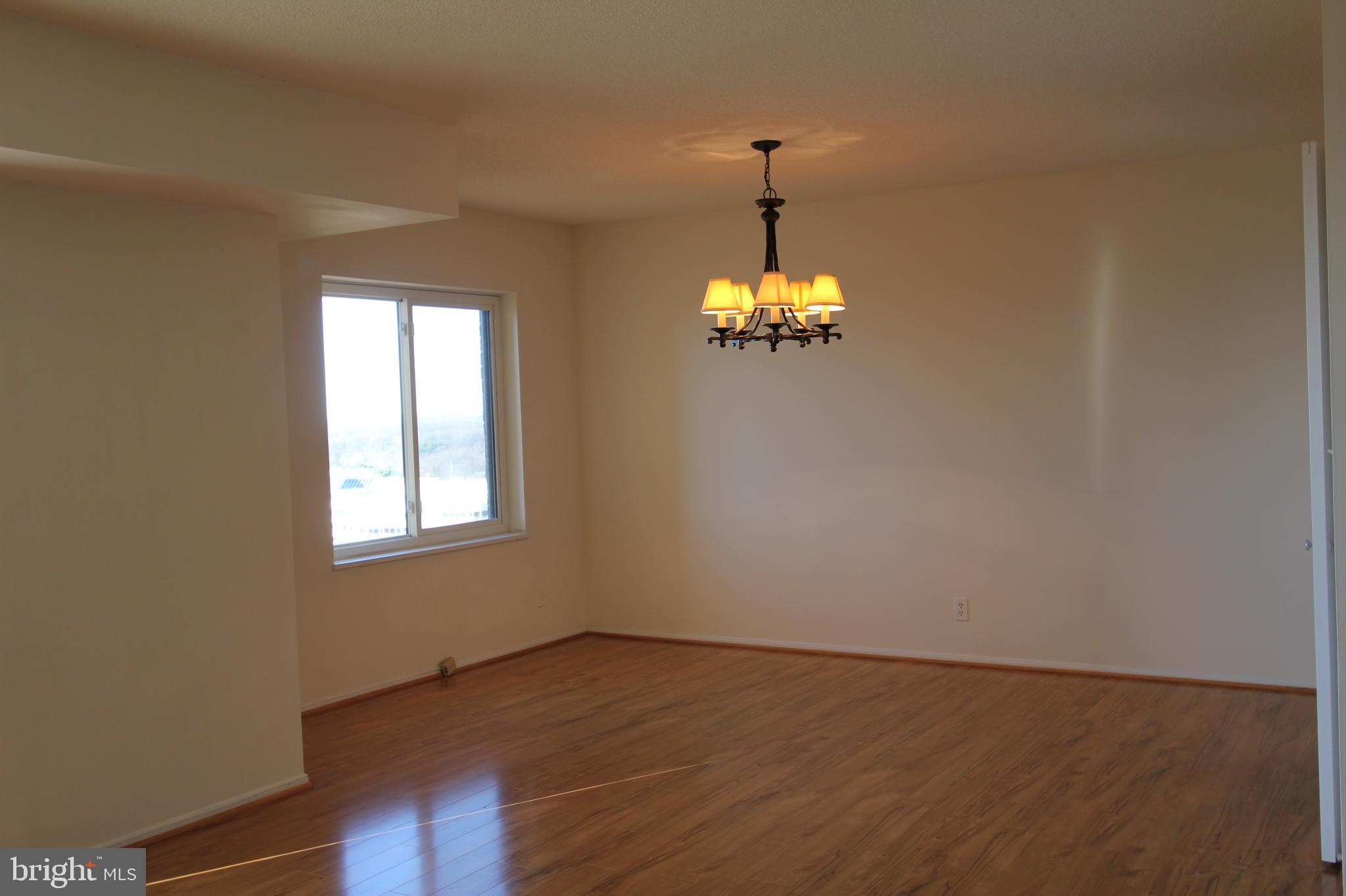 ROTONDA - Residential Lease