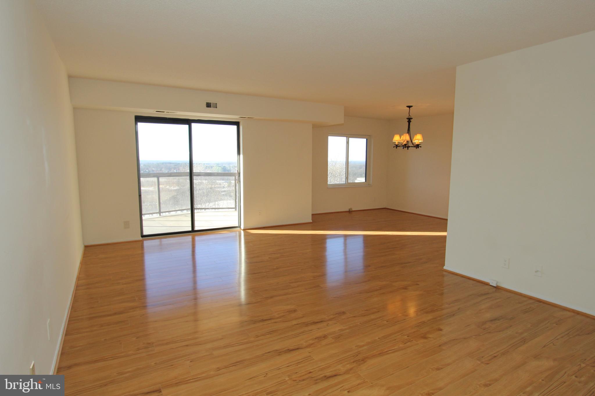 ROTONDA - Residential Lease