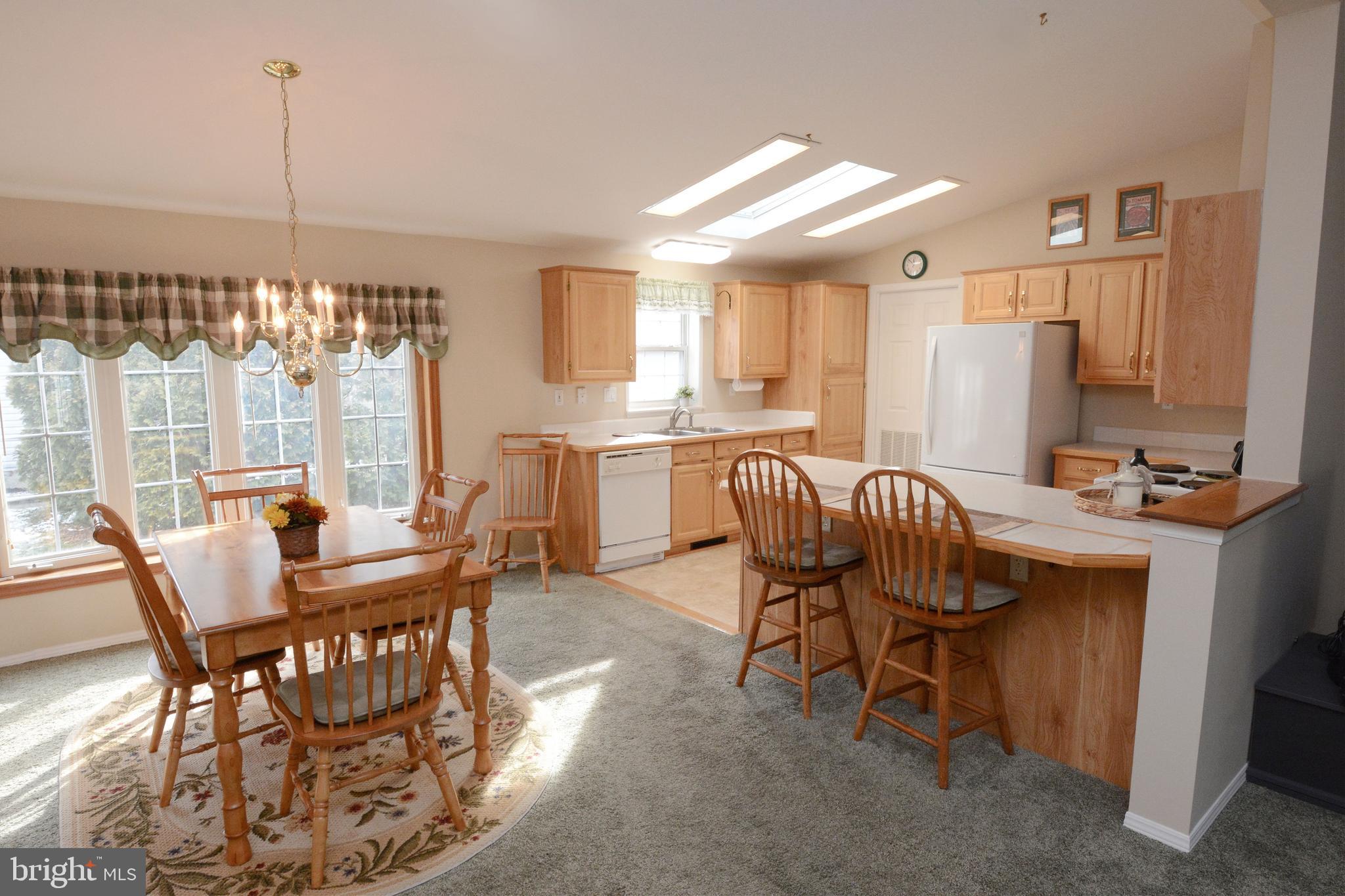 QUIET ACRES - Residential