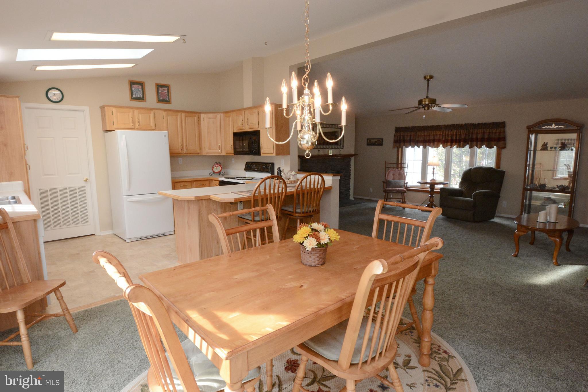 QUIET ACRES - Residential