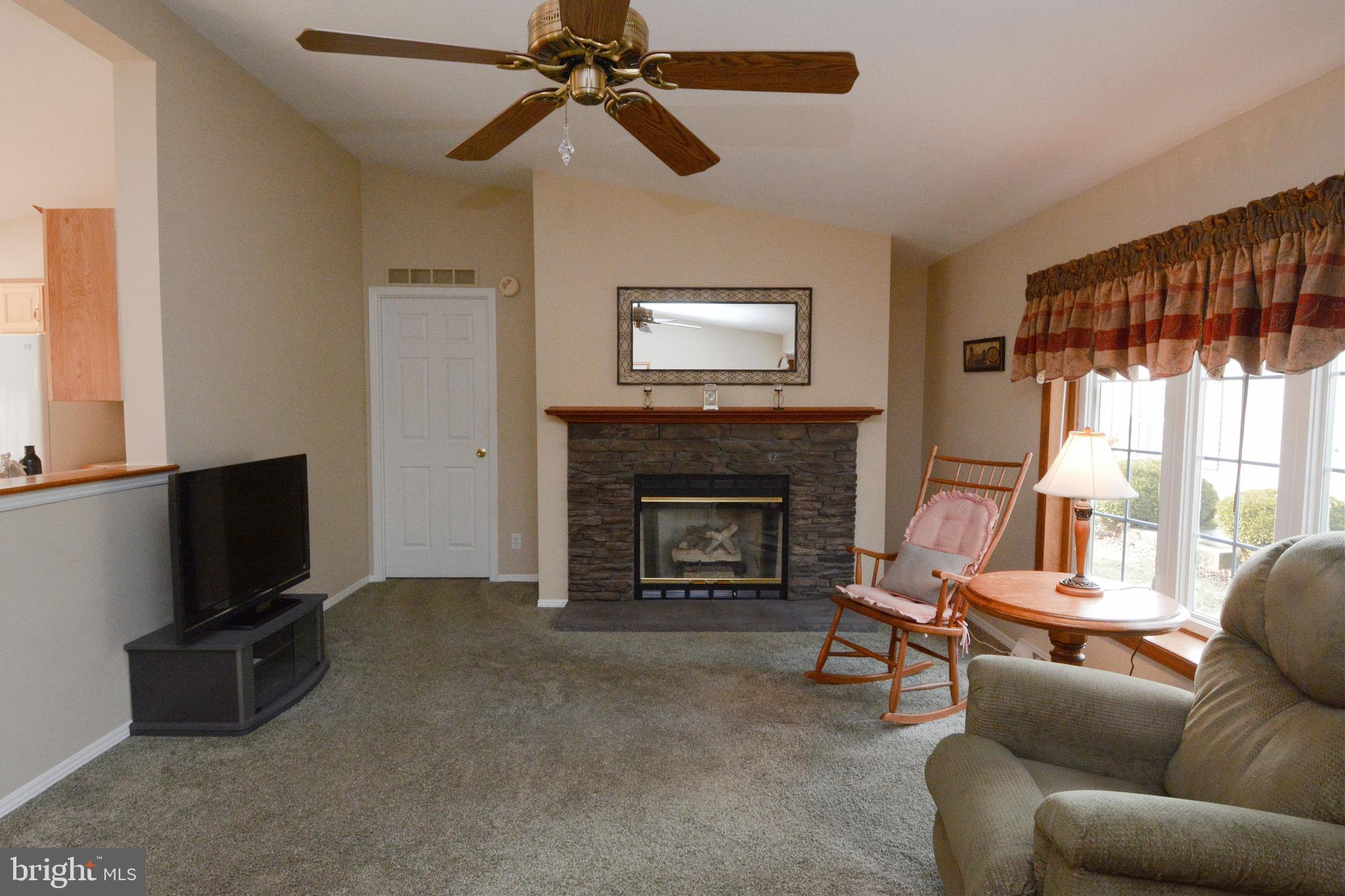 QUIET ACRES - Residential