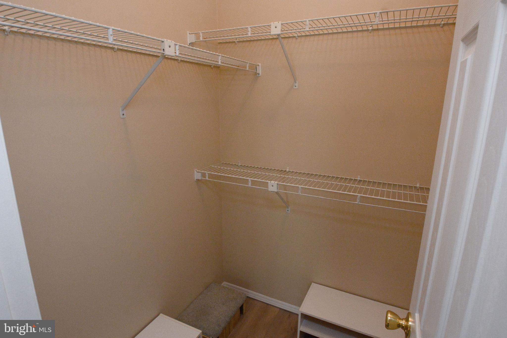 QUIET ACRES - Residential