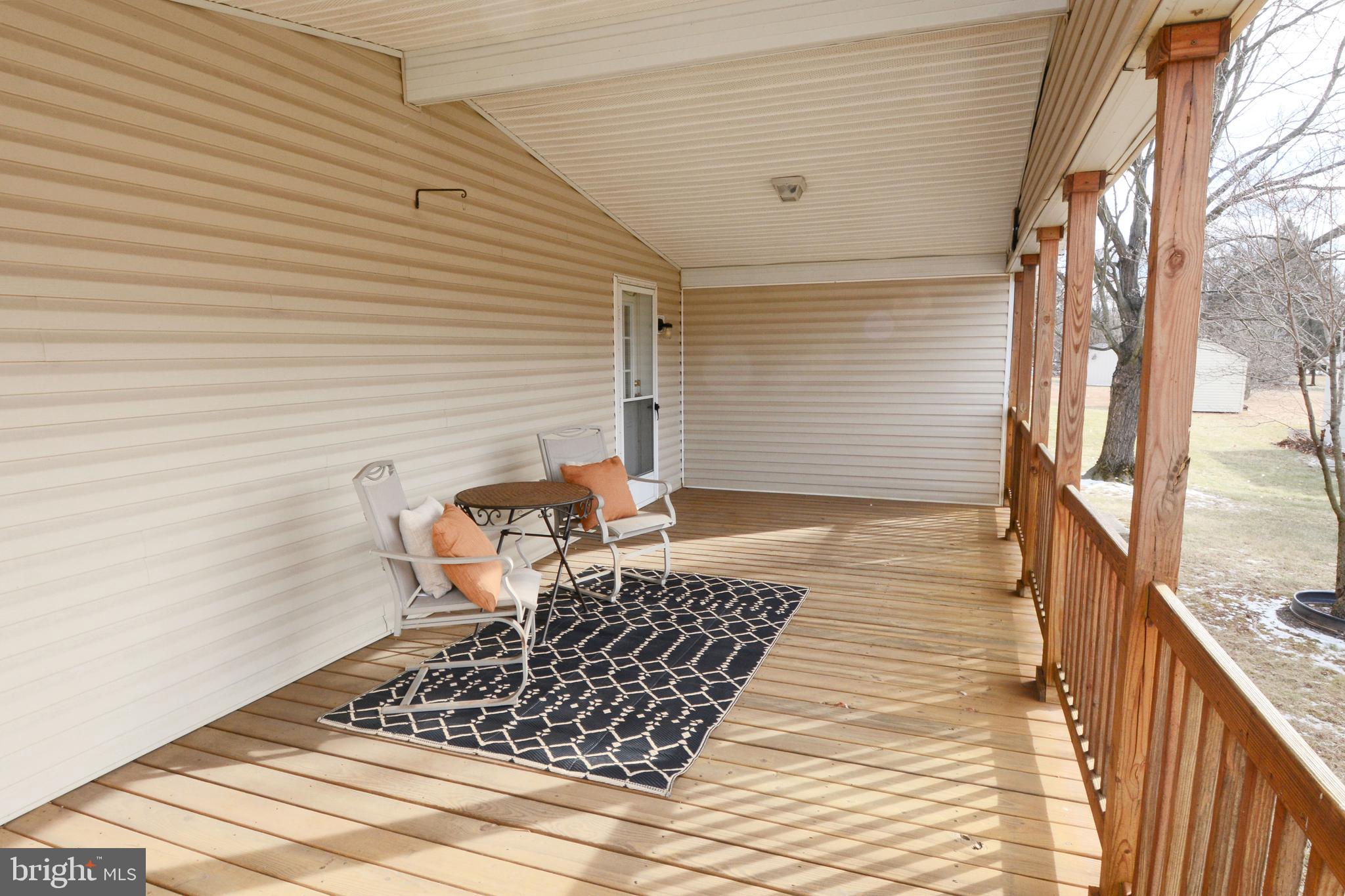 QUIET ACRES - Residential