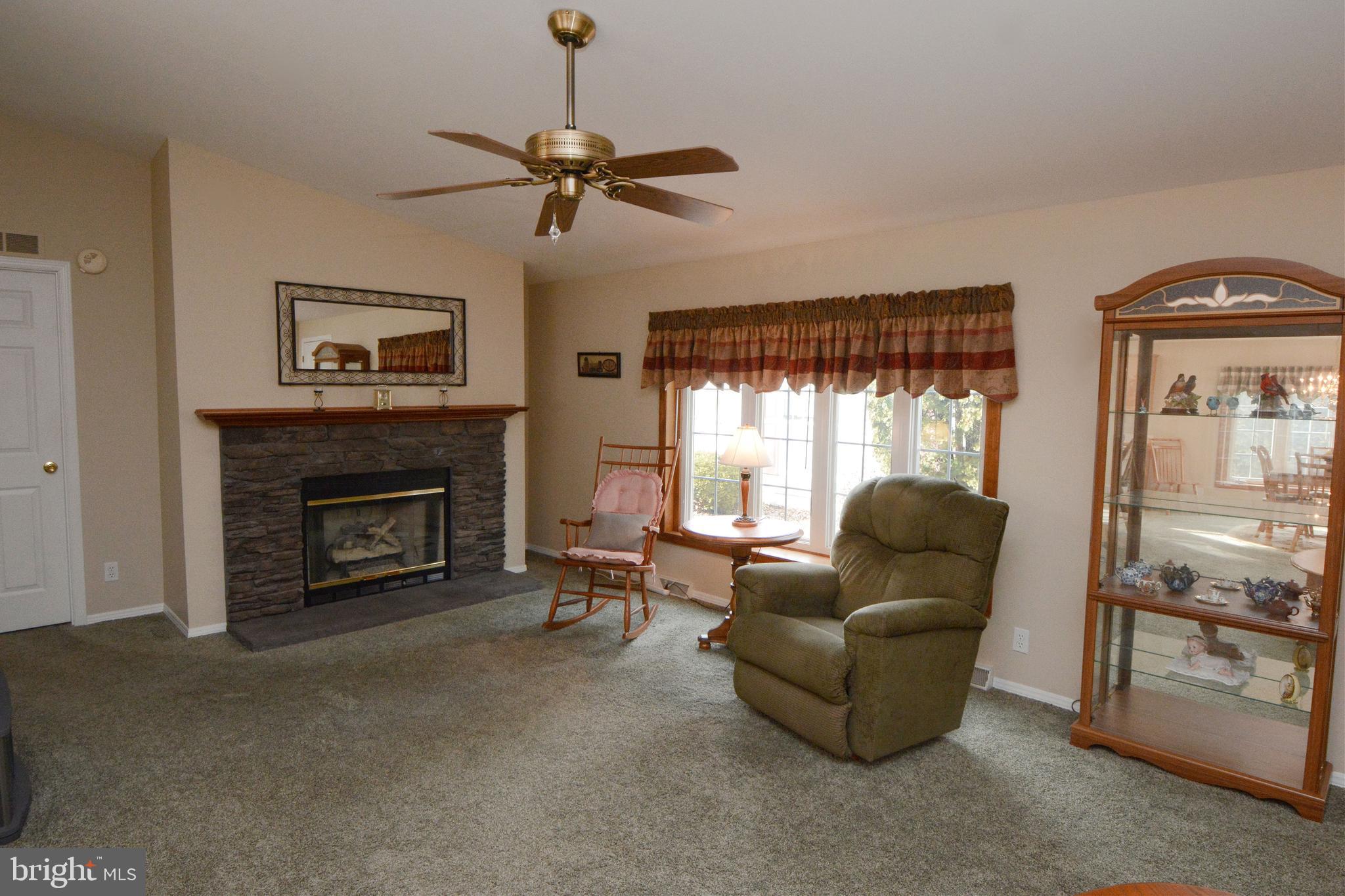 QUIET ACRES - Residential