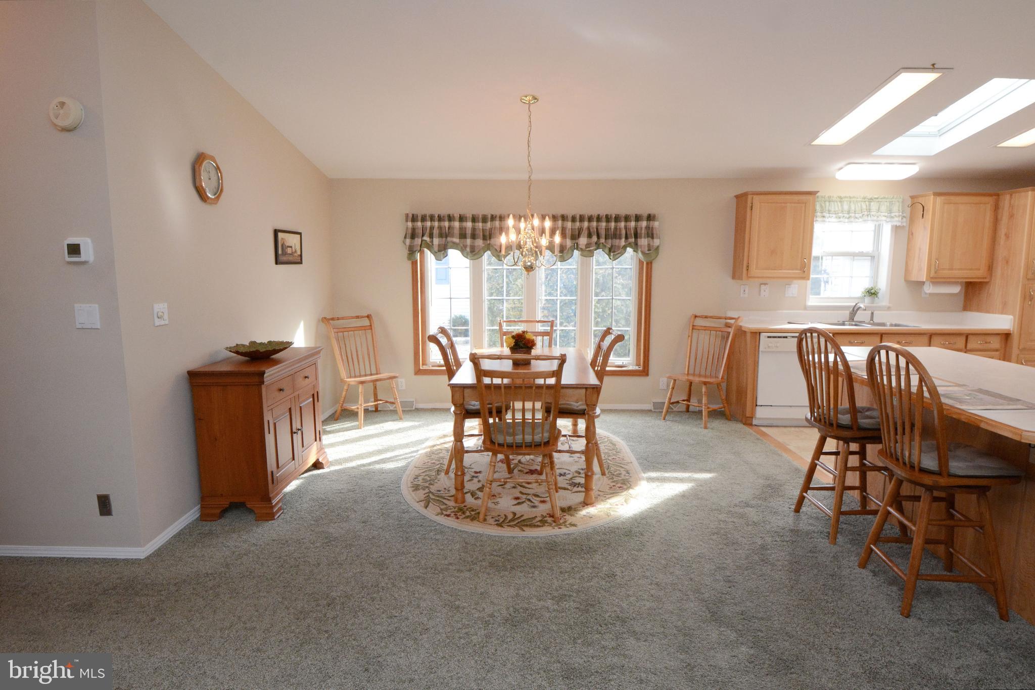 QUIET ACRES - Residential