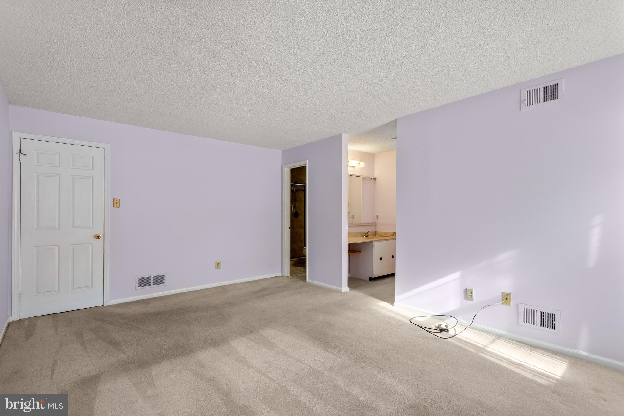 CHESTERBROOK - Residential