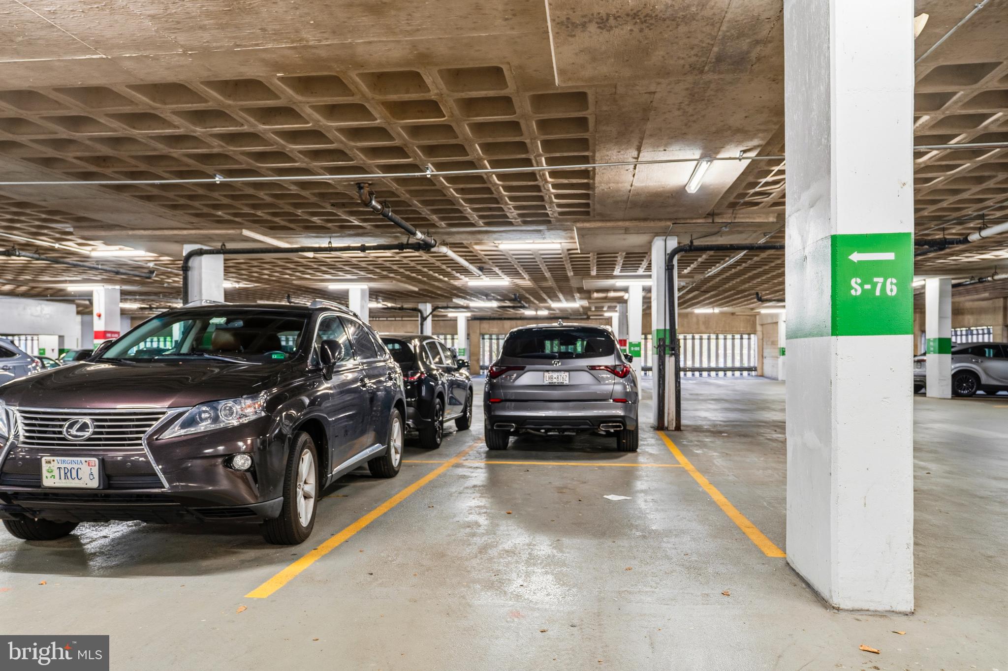 SKYLINE PLAZA - Residential