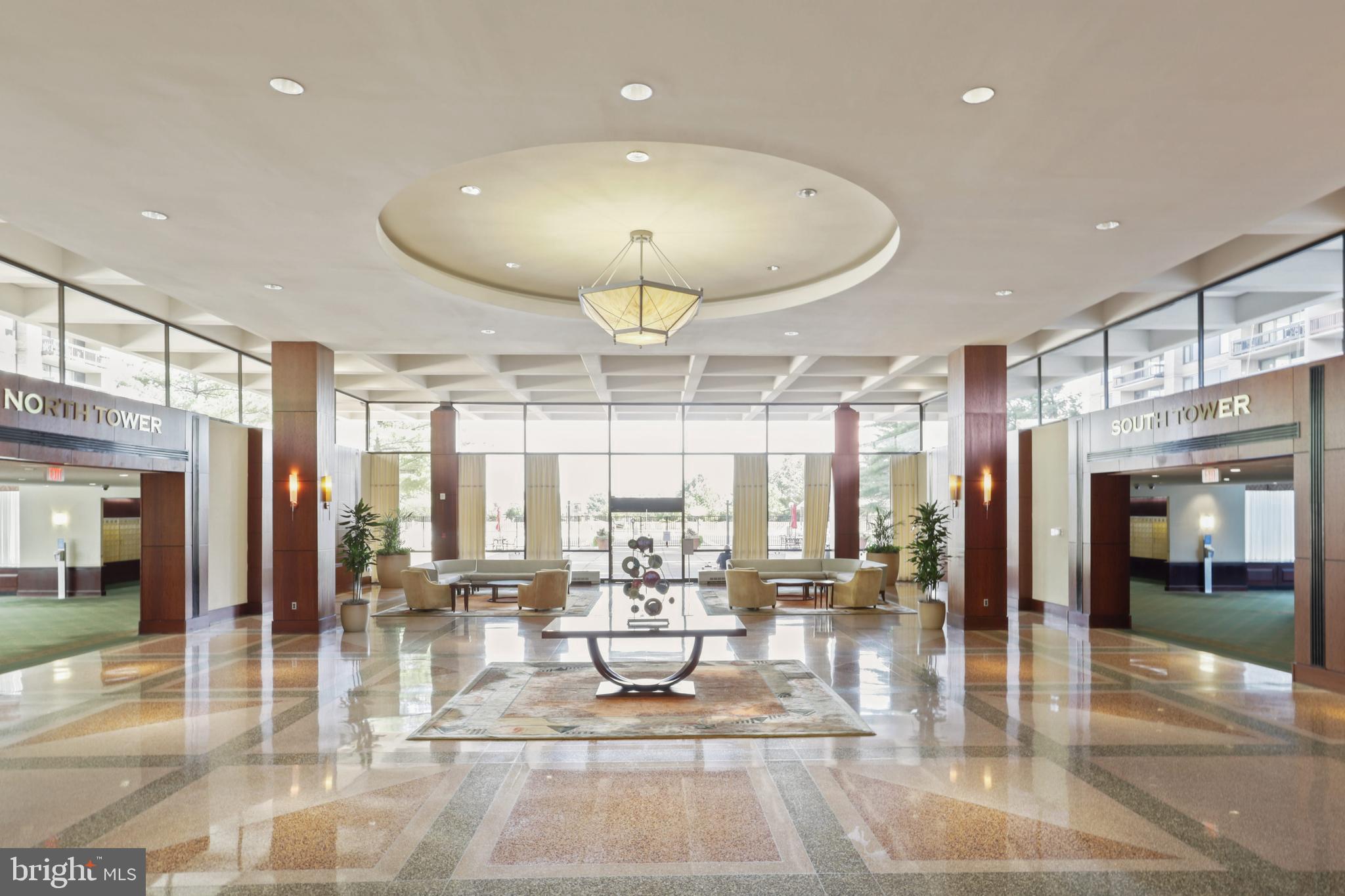 SKYLINE PLAZA - Residential