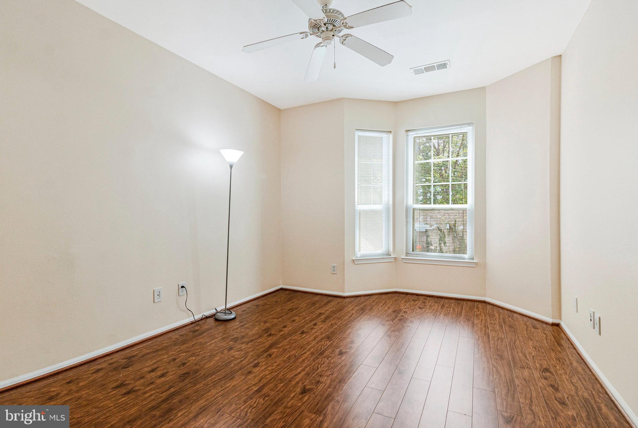 GATES OF MCLEAN - Residential