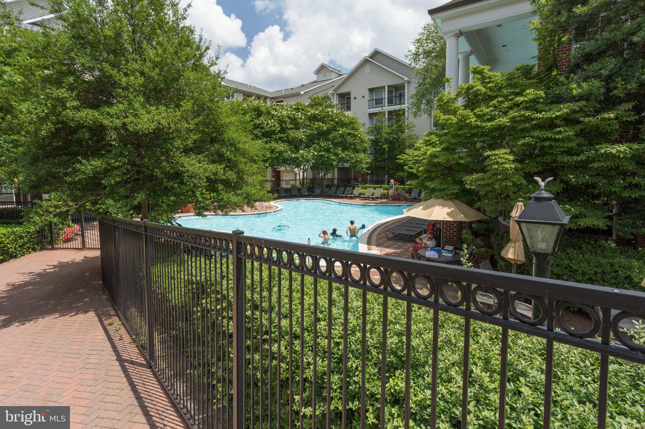 GATES OF MCLEAN - Residential