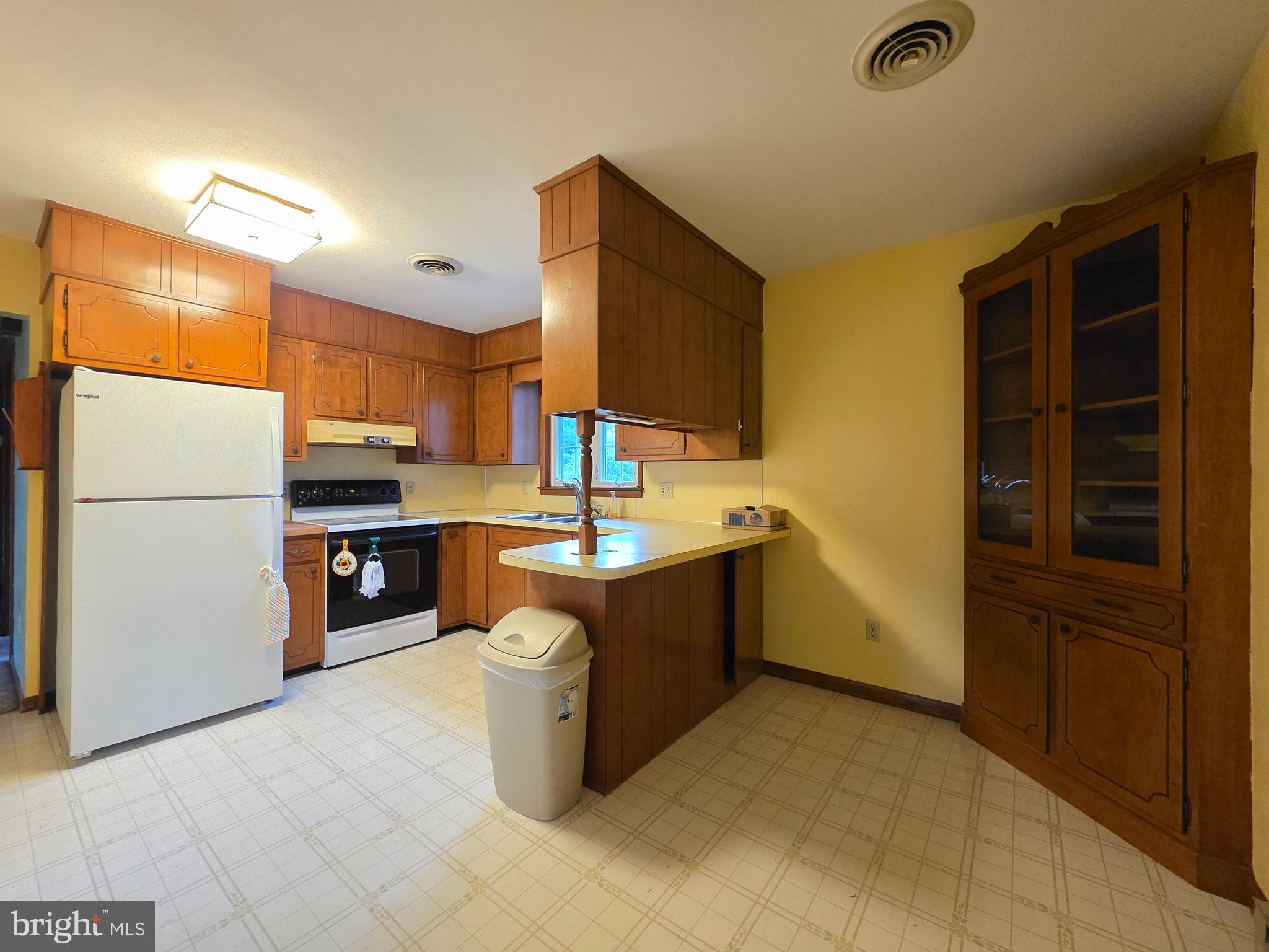 805 N 5TH STREET