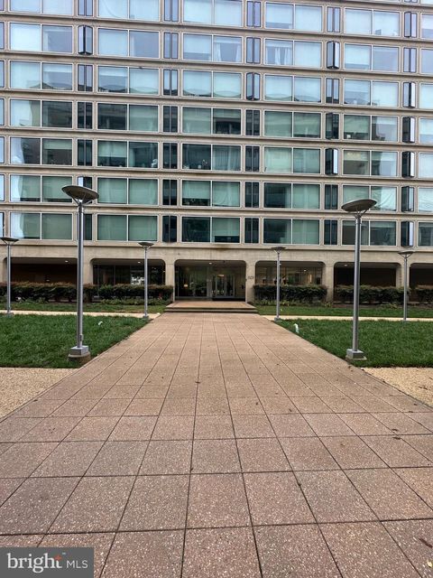 1101 3RD STREET SW 306 WASHINGTON DC 20024