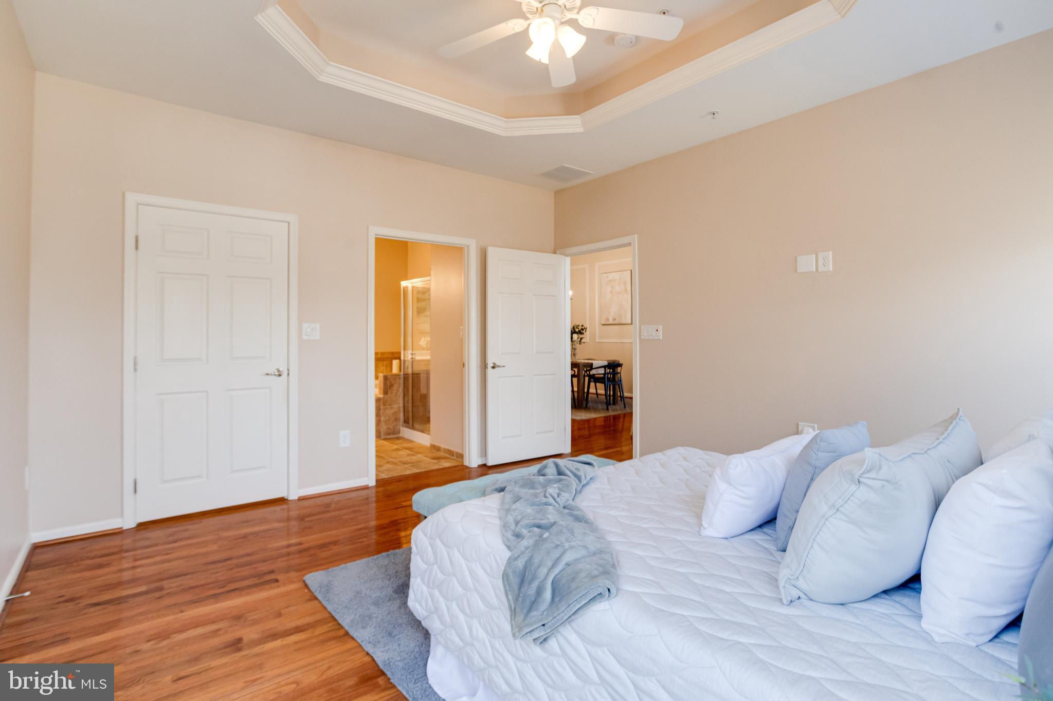 ELLICOTT MEADOWS - Residential