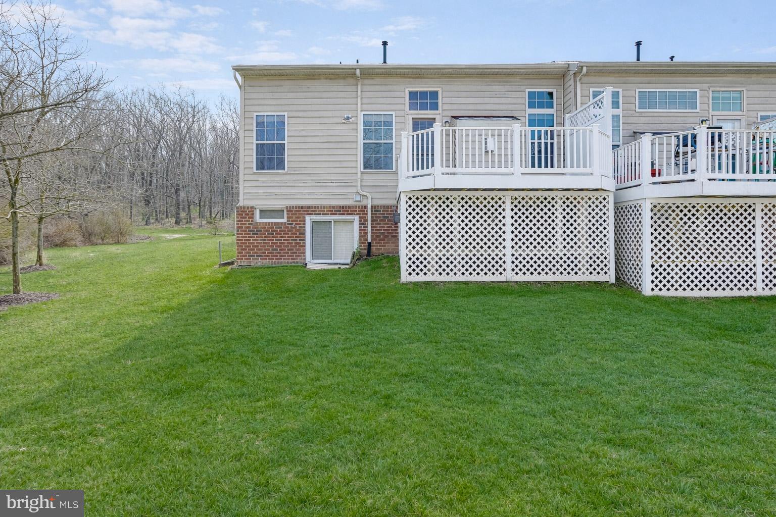 ELLICOTT MEADOWS - Residential