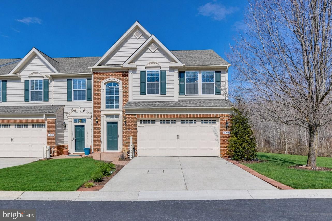 ELLICOTT MEADOWS - Residential