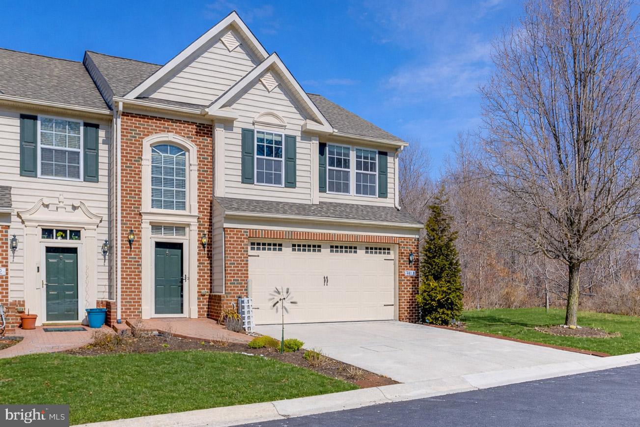 ELLICOTT MEADOWS - Residential