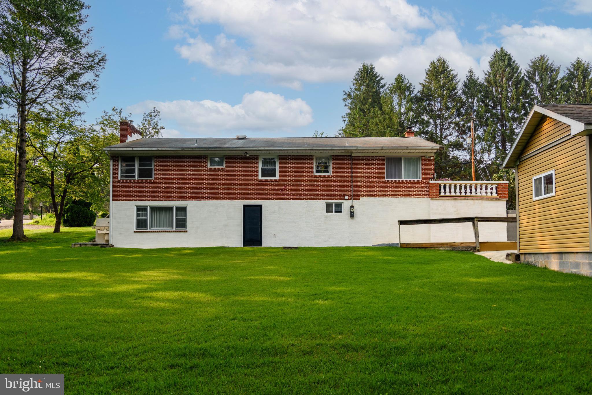 CHAMBERS HILL - Residential