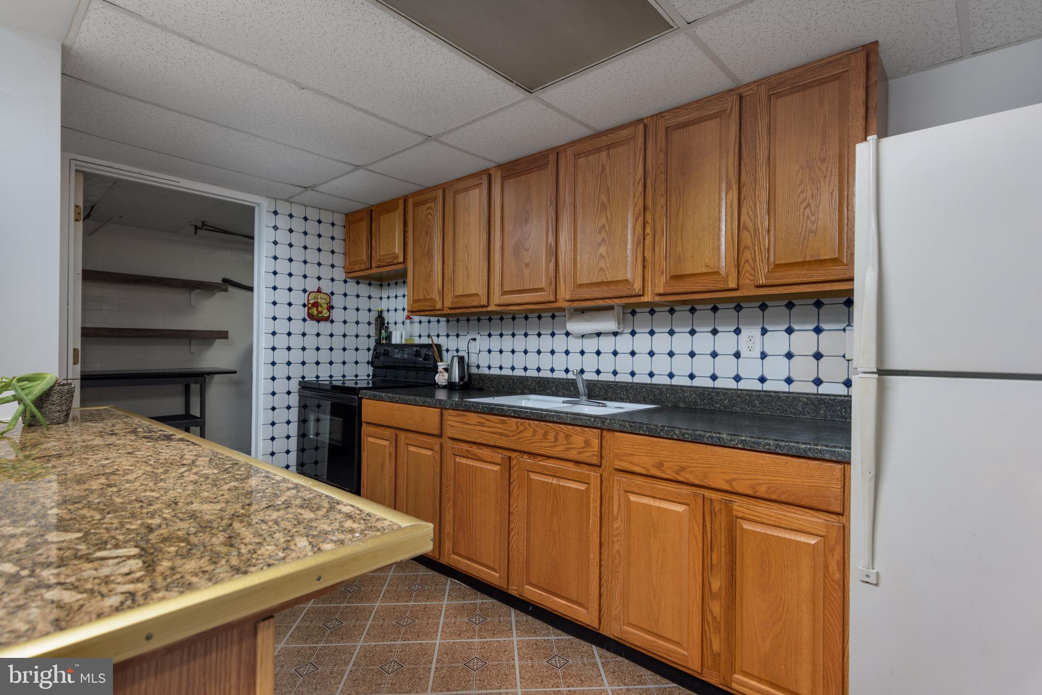 CHAMBERS HILL - Residential