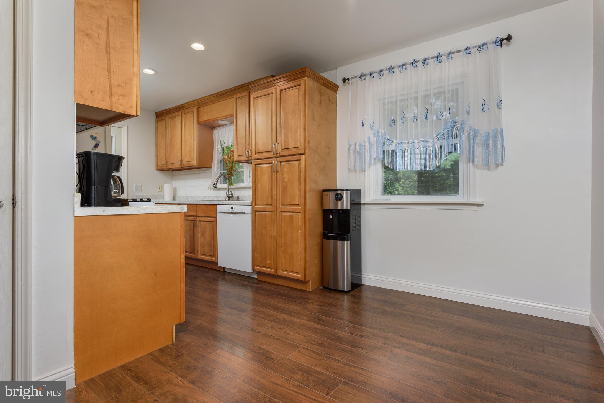 CHAMBERS HILL - Residential