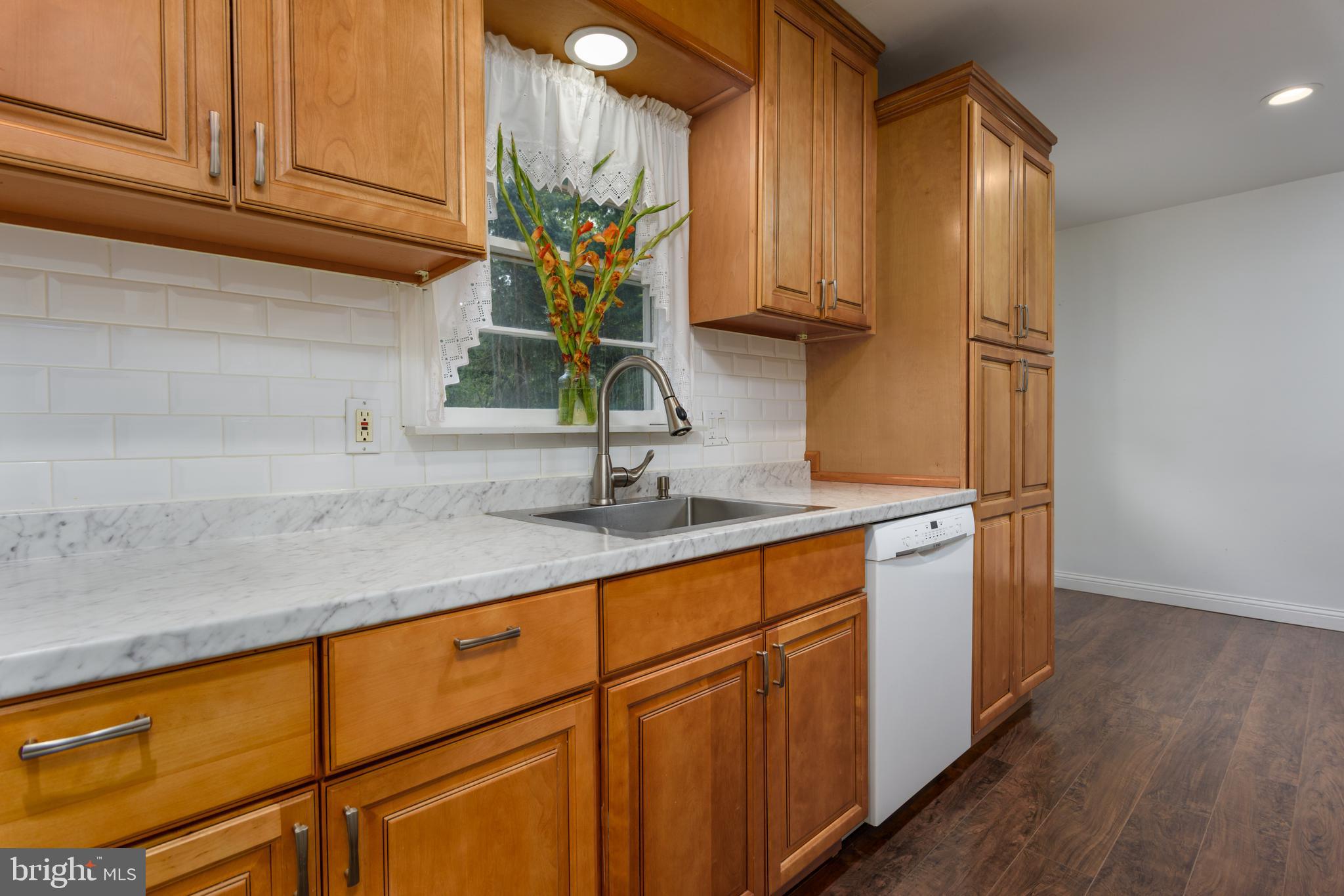 CHAMBERS HILL - Residential