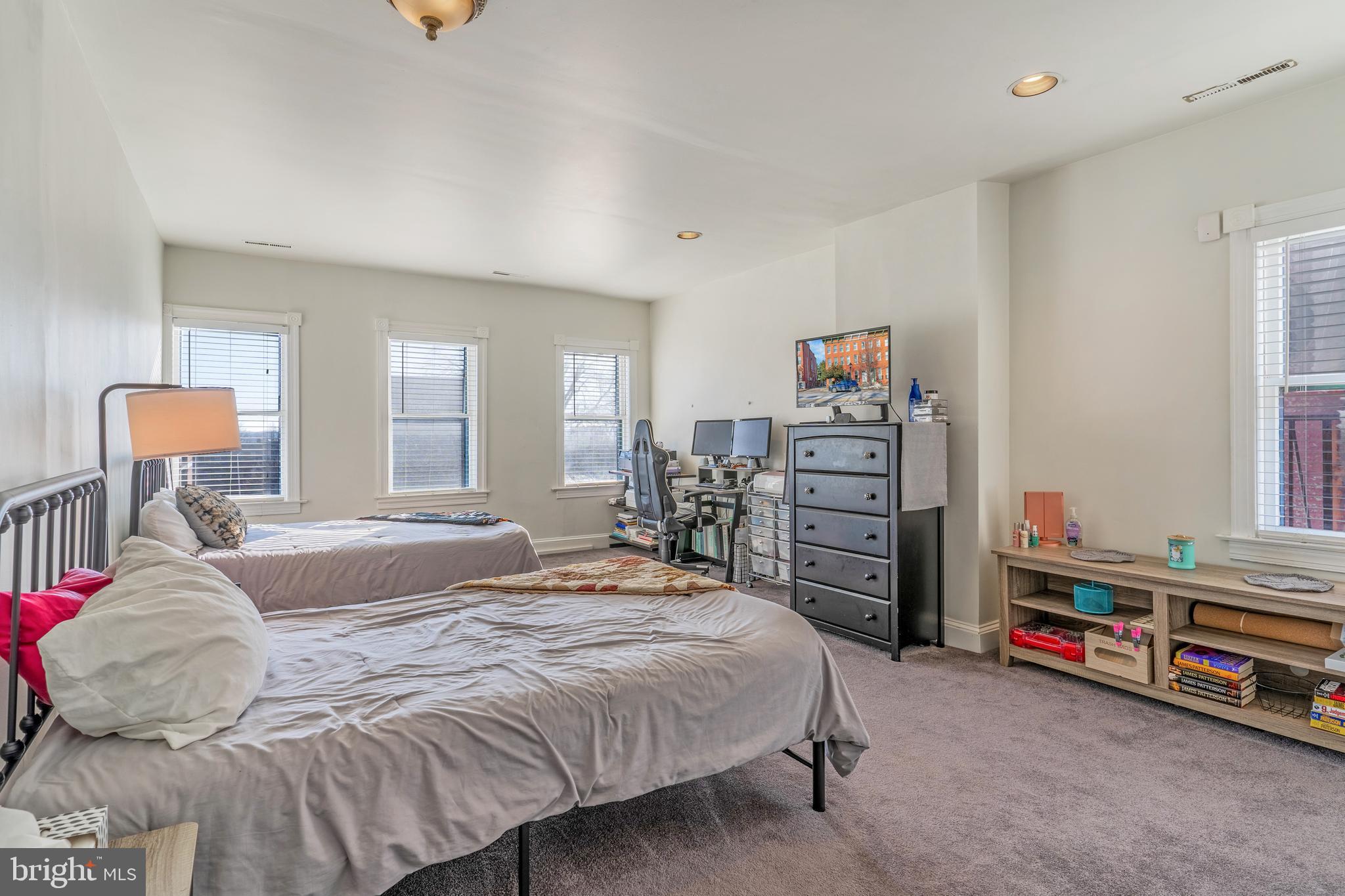 UNION SQUARE - Residential