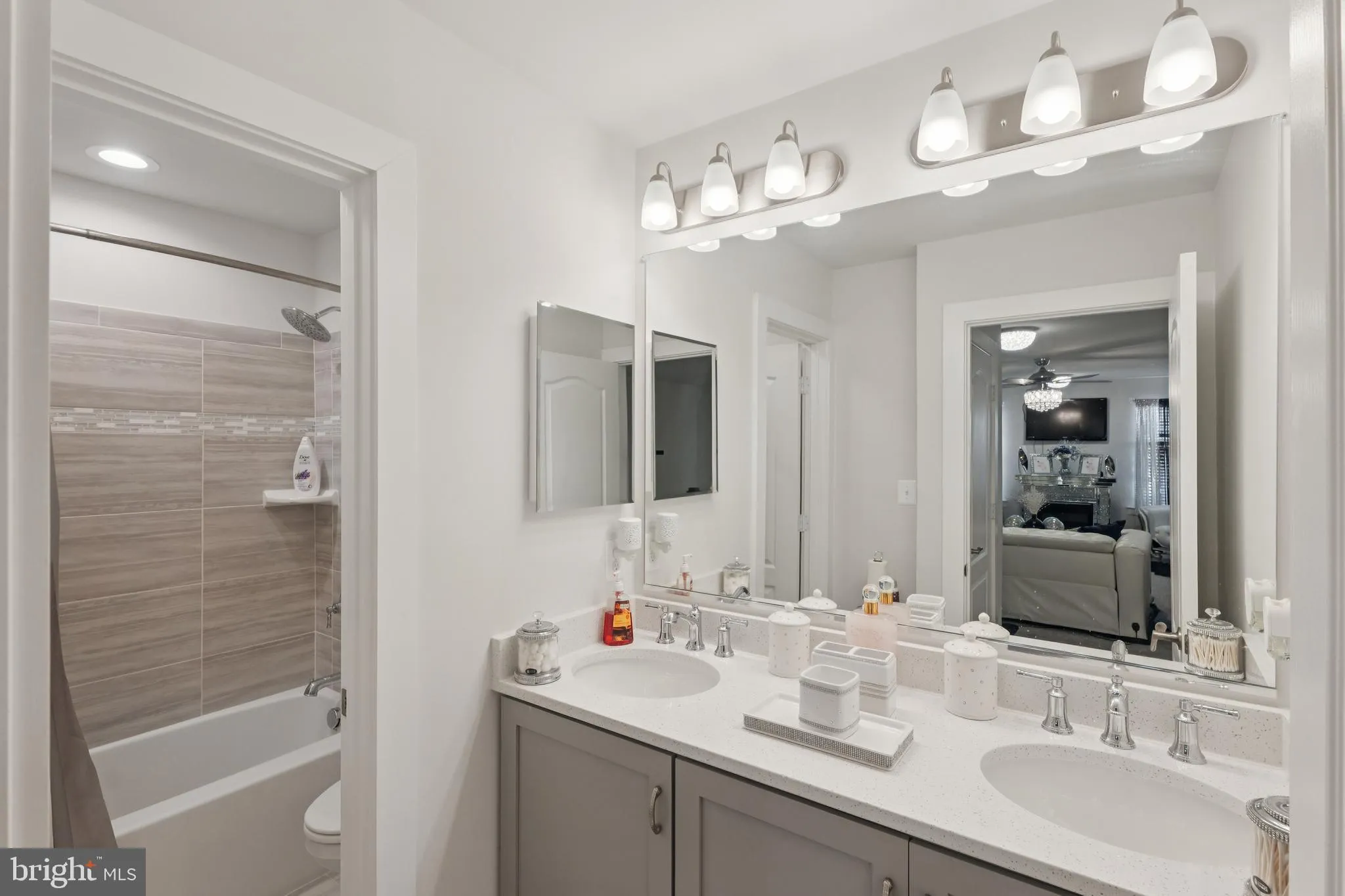 New Windsor, Maryland 21776, United States, 5 Bedrooms Bedrooms, ,4 BathroomsBathrooms,Residential,Active,190849