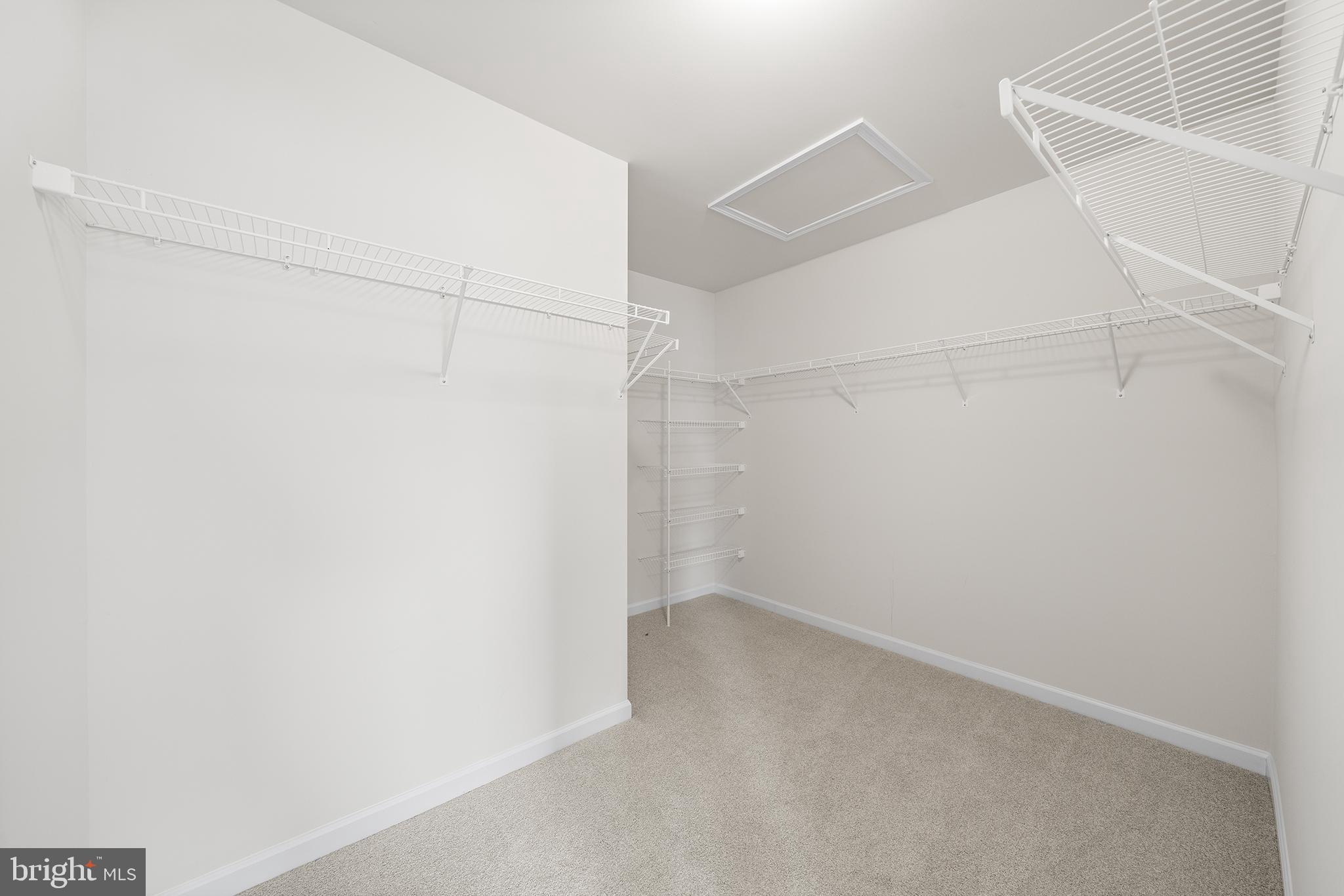 ENCLAVE AT RIDGEWOOD - Residential