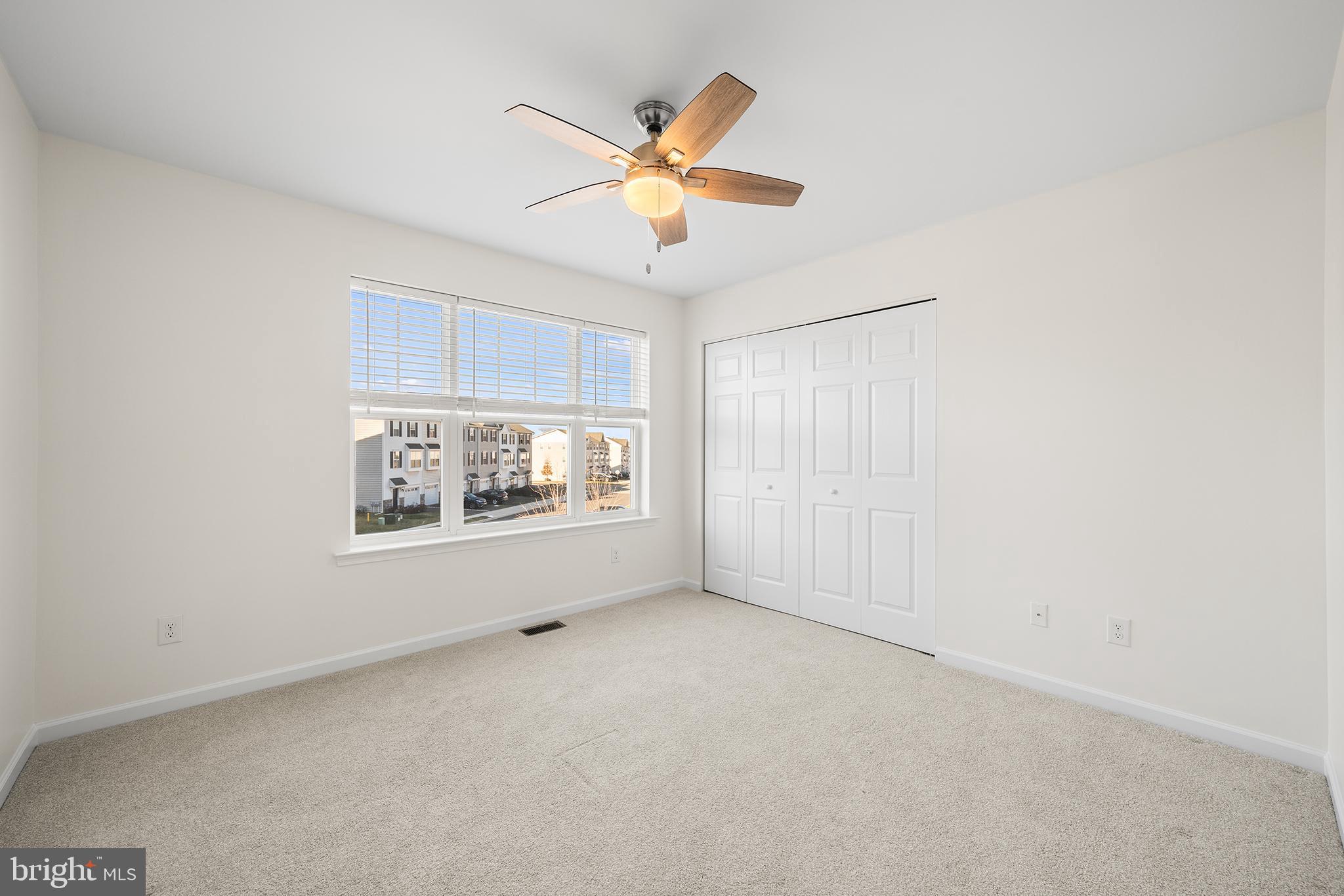 ENCLAVE AT RIDGEWOOD - Residential