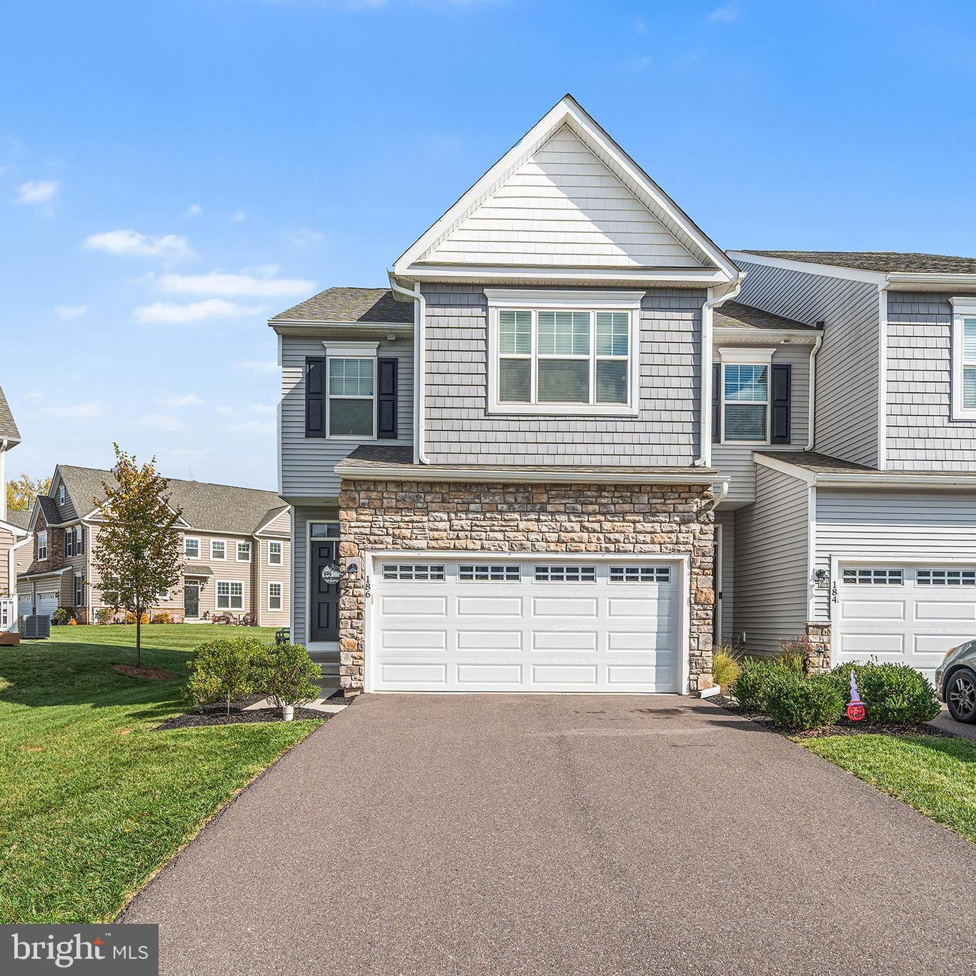 ENCLAVE AT RIDGEWOOD - Residential