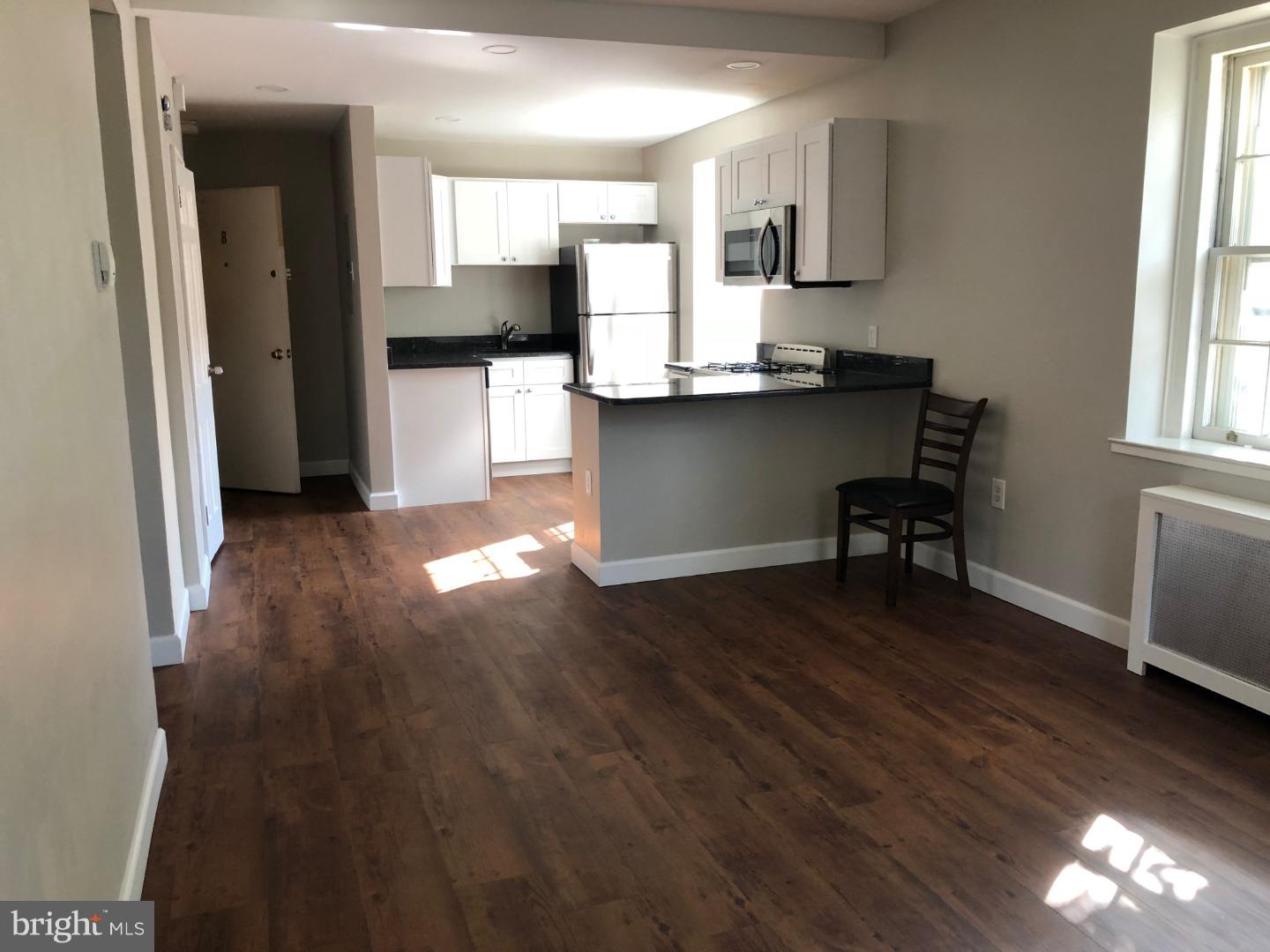 FAIRMOUNT - Residential Lease