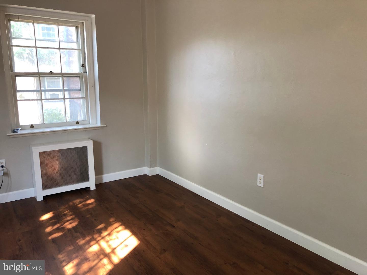 FAIRMOUNT - Residential Lease